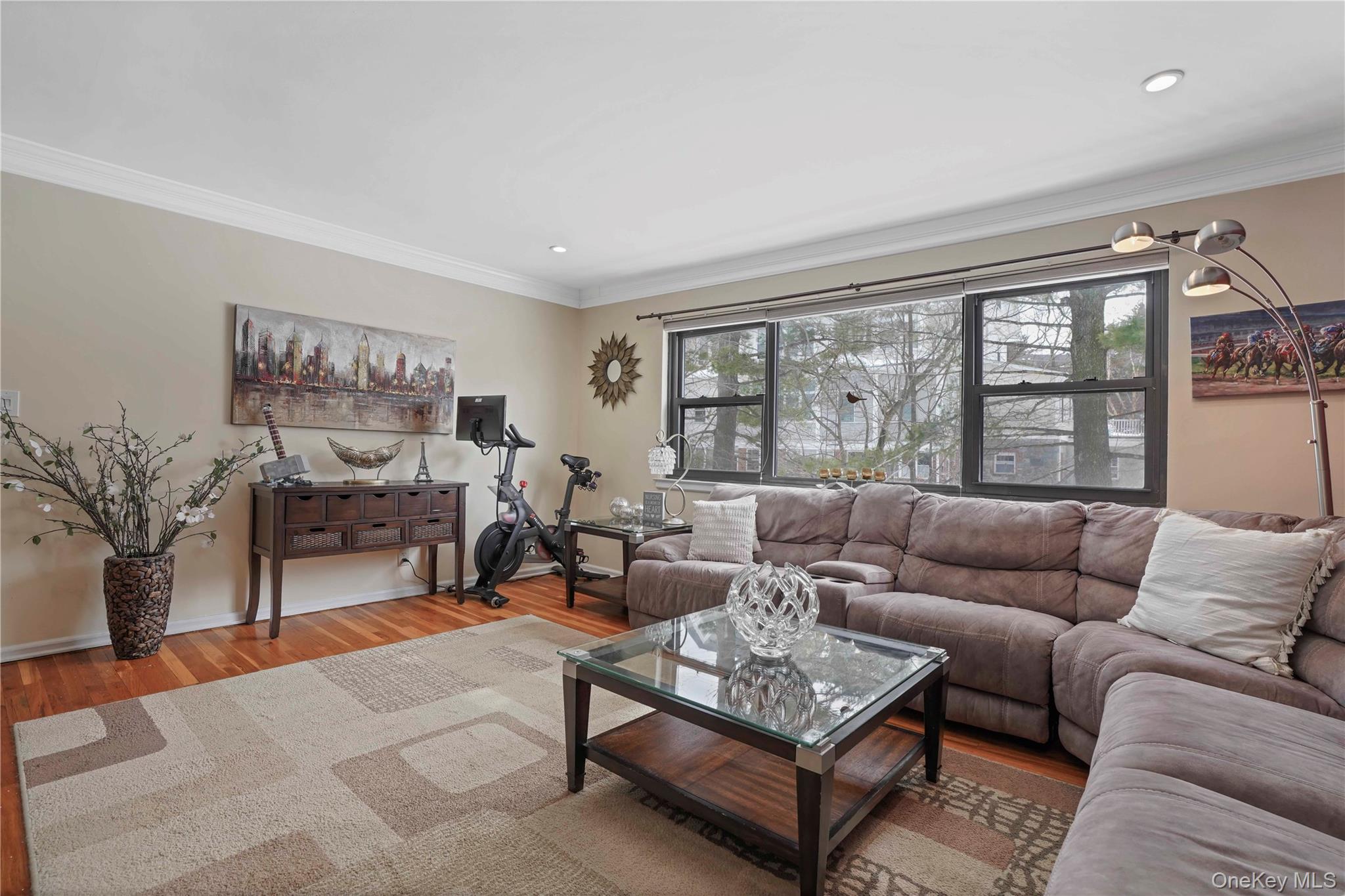 #2 photo, 113 Beacon Hill Drive, Dobbs Ferry , NY 10522