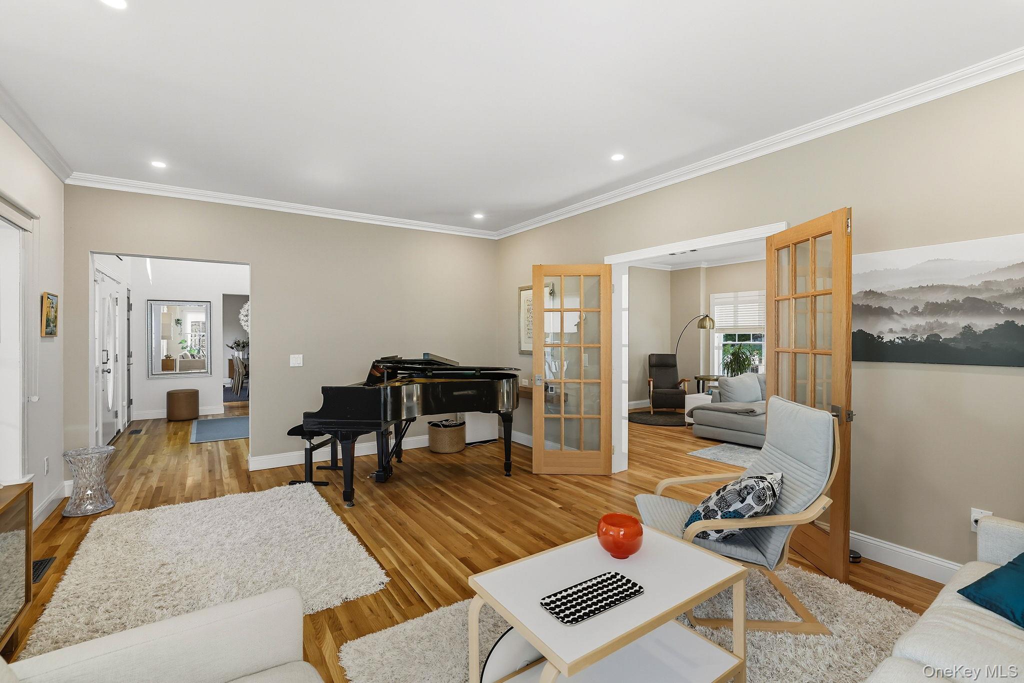 #13 photo, 94 Holland Place, Hartsdale , NY 10530