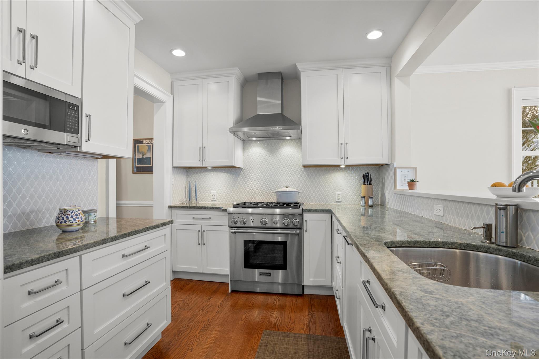 #12 photo, 22 Ferncliff Road, Scarsdale , NY 10583