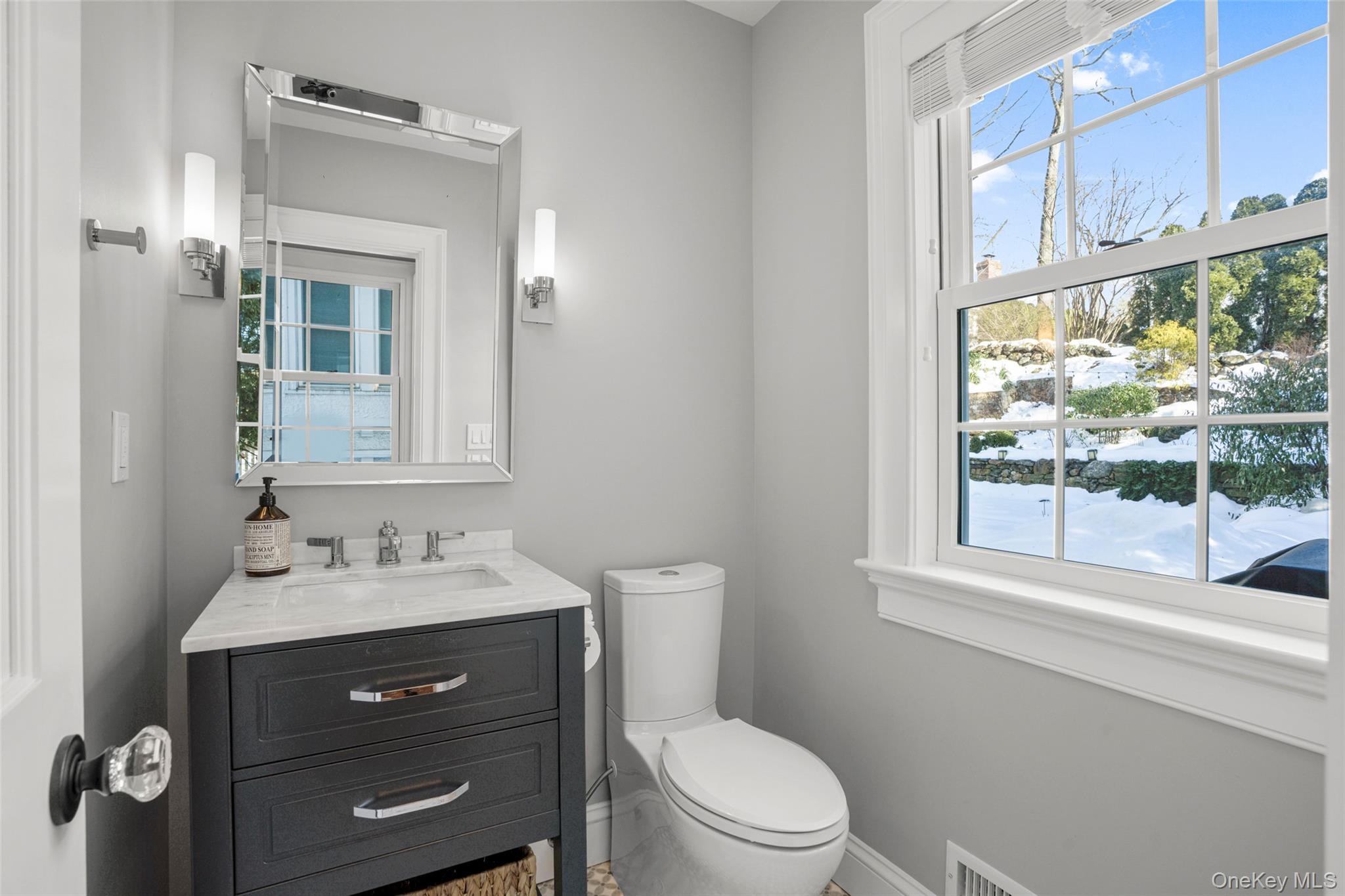 #17 photo, 22 Ferncliff Road, Scarsdale , NY 10583