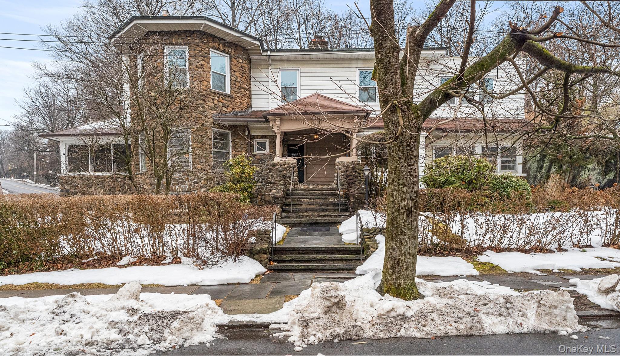 #1 photo, 290 Park Hill Avenue, Yonkers , NY 10705