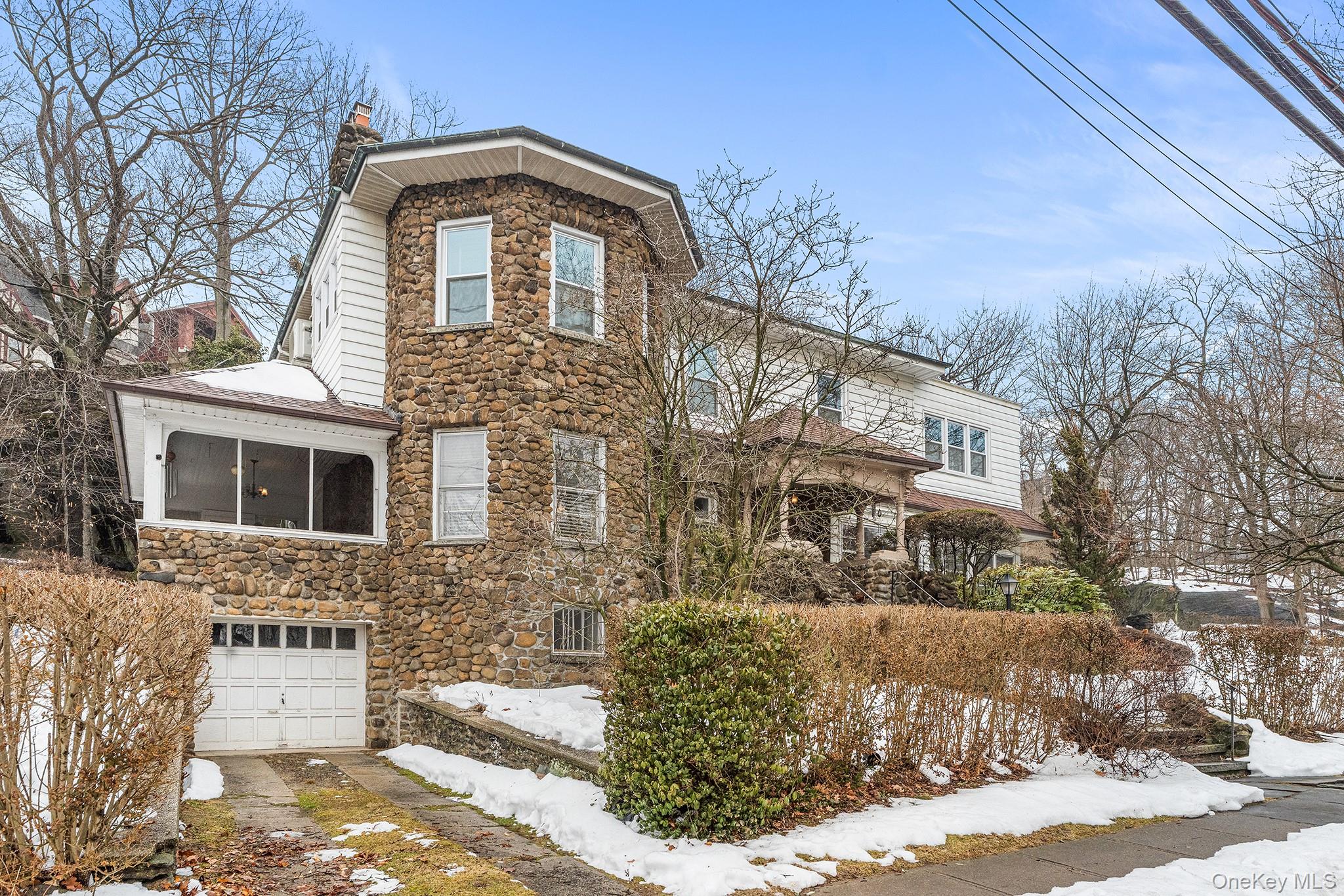 #3 photo, 290 Park Hill Avenue, Yonkers , NY 10705