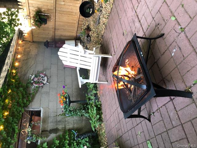 #20 photo, 93 Albany Street, Poughkeepsie , NY 12601