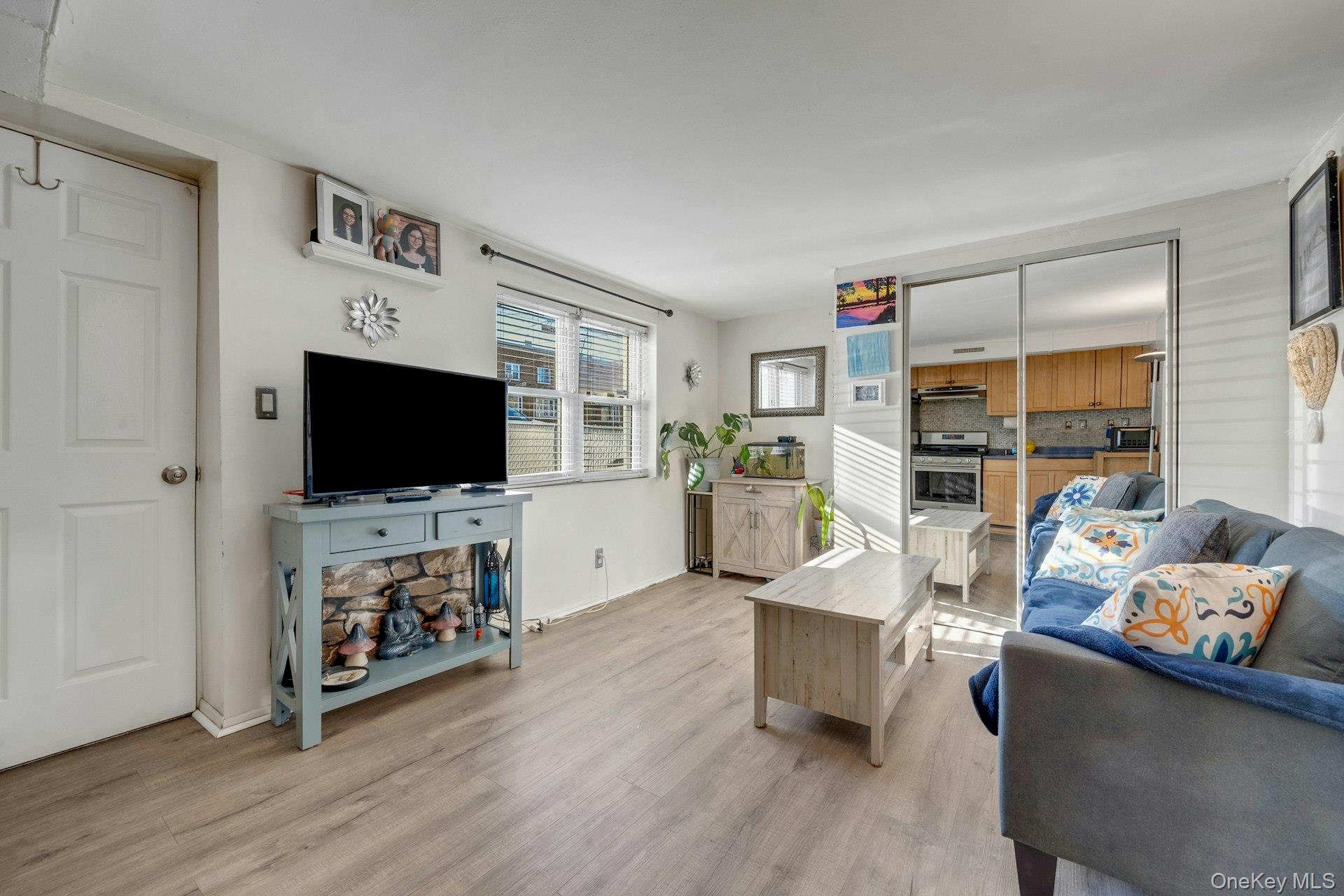 #17 photo, 156 Revere Avenue, Bronx , NY 10465