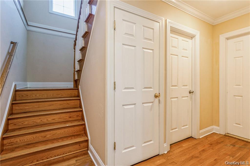 #19 photo, 39 Croydon Road, Yonkers , NY 10710