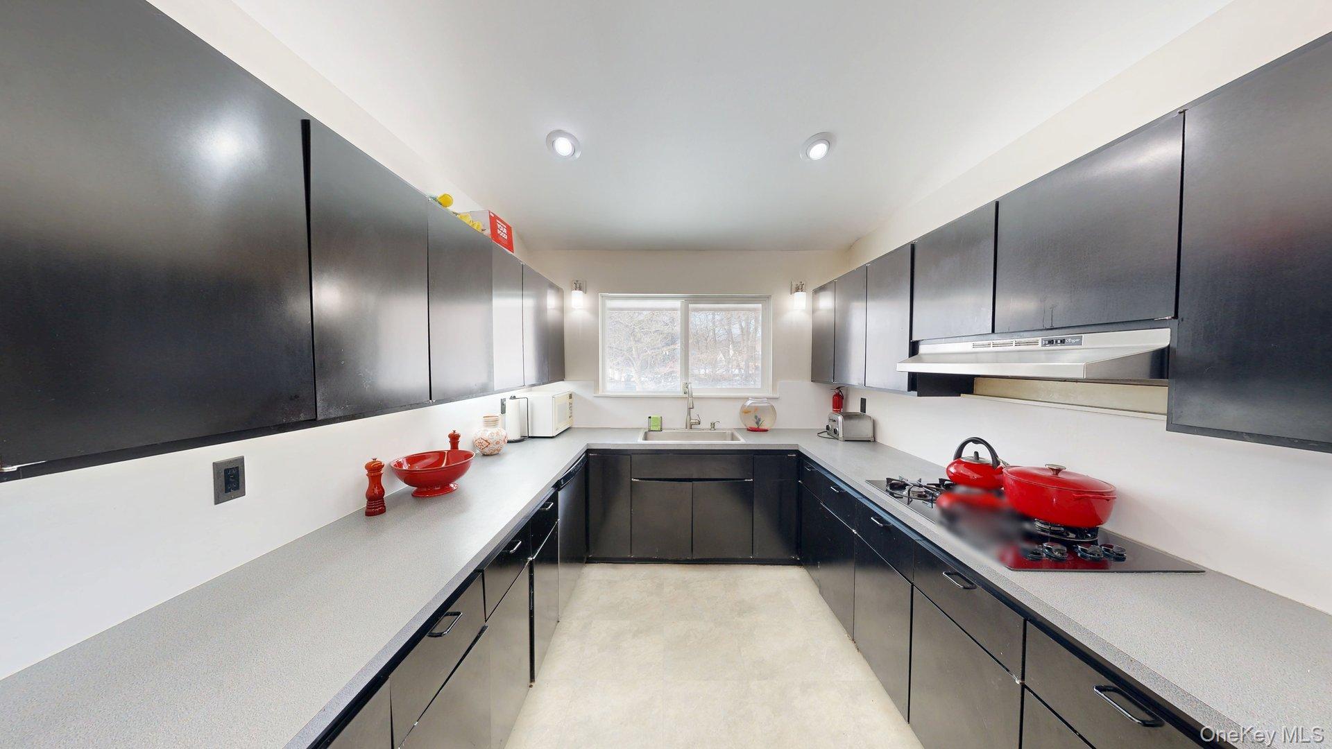 #5 photo, 58 Babcock Lane, Tappan , NY 10983