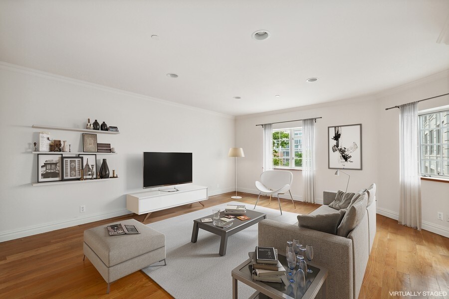 #4 photo, 85 HUDSON Avenue, Бруклин ‖ Vinegar Hill , NY 11201