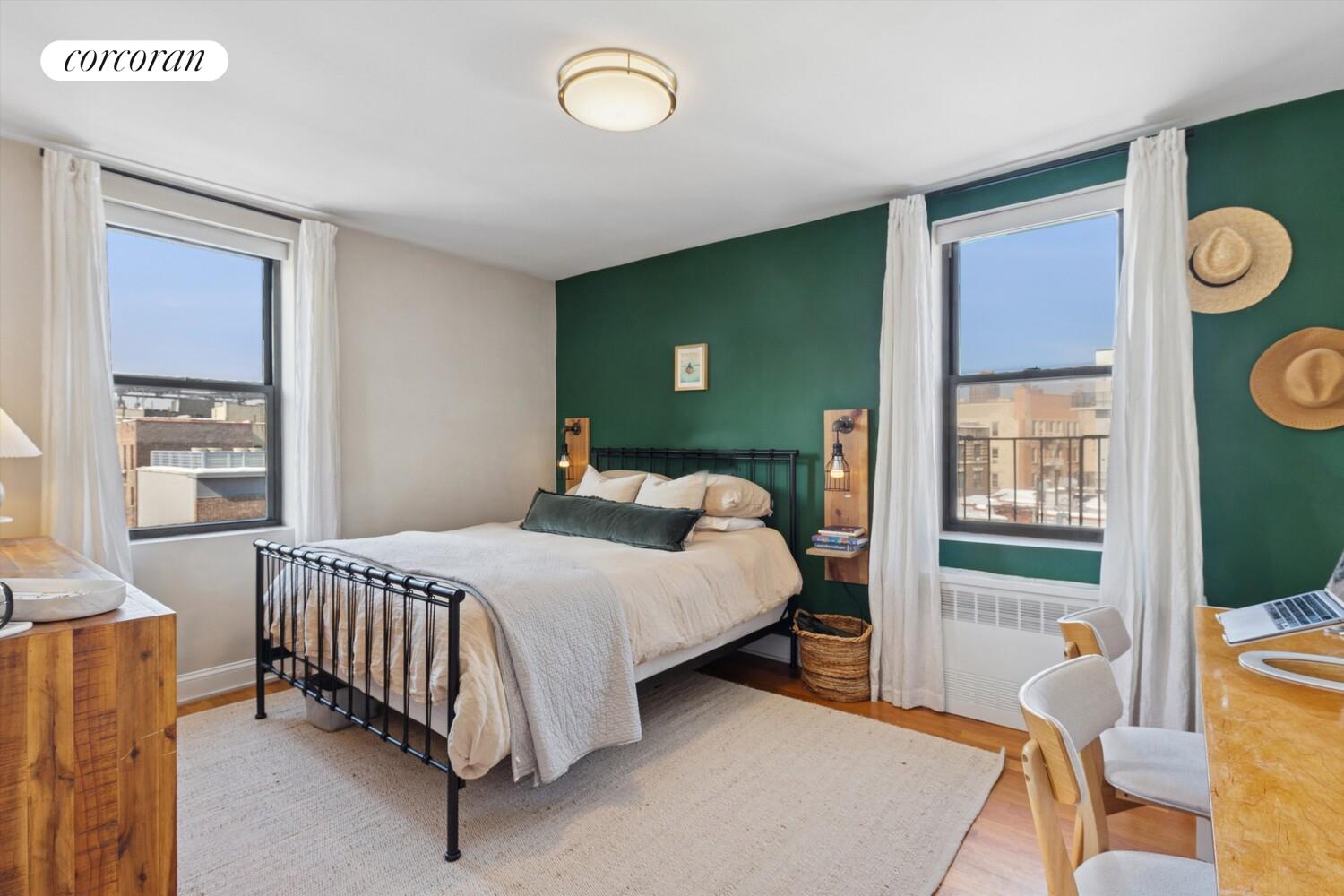 #5 photo, 441 CONVENT Avenue, ম্যানহাটন Hamilton Heights , NY 10031