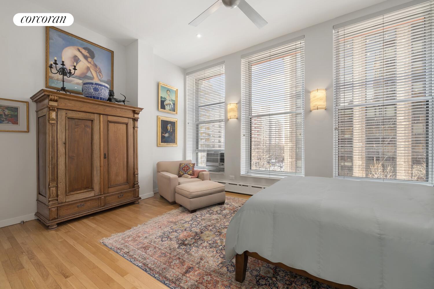 #6 photo, 250 MERCER Street, Greenwich Village , NY 10012