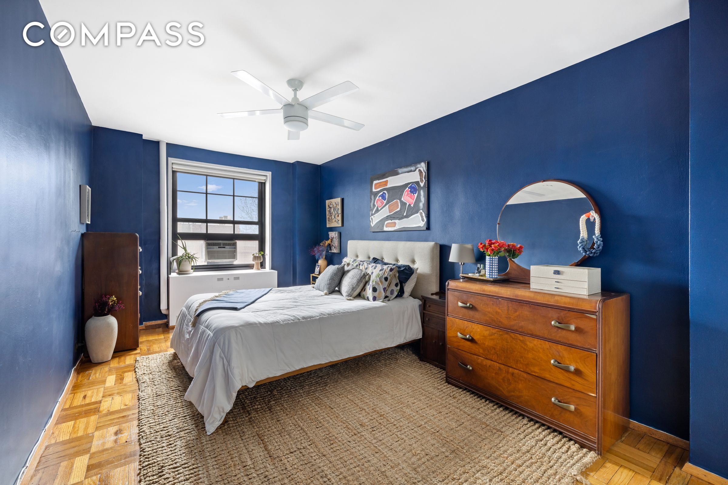 #8 photo, 325 Clinton Avenue, Clinton Hill , NY 11205