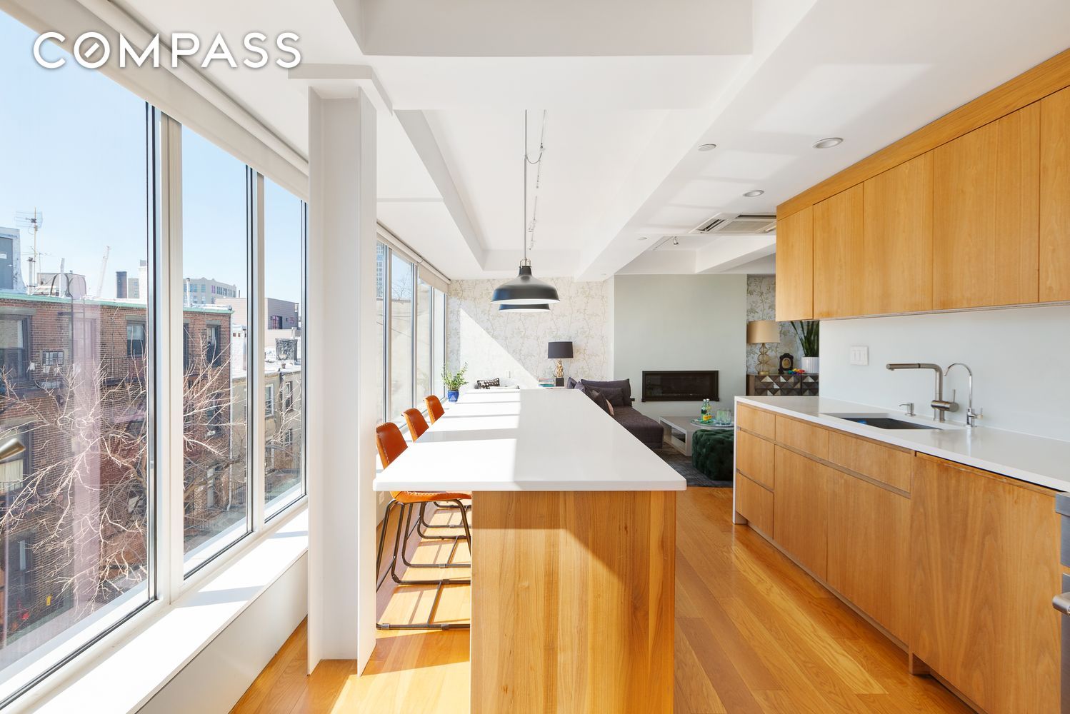 #4 photo, 142 N 1st Street, 브루클린 Williamsburg , NY 11249