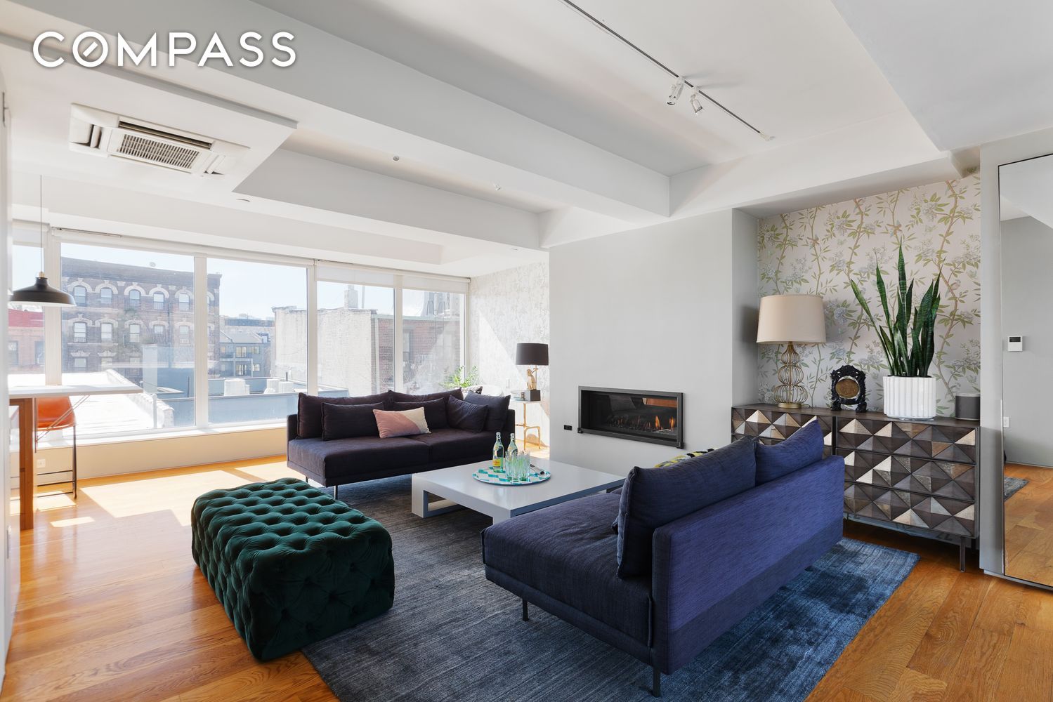 #5 photo, 142 N 1st Street, 브루클린 Williamsburg , NY 11249