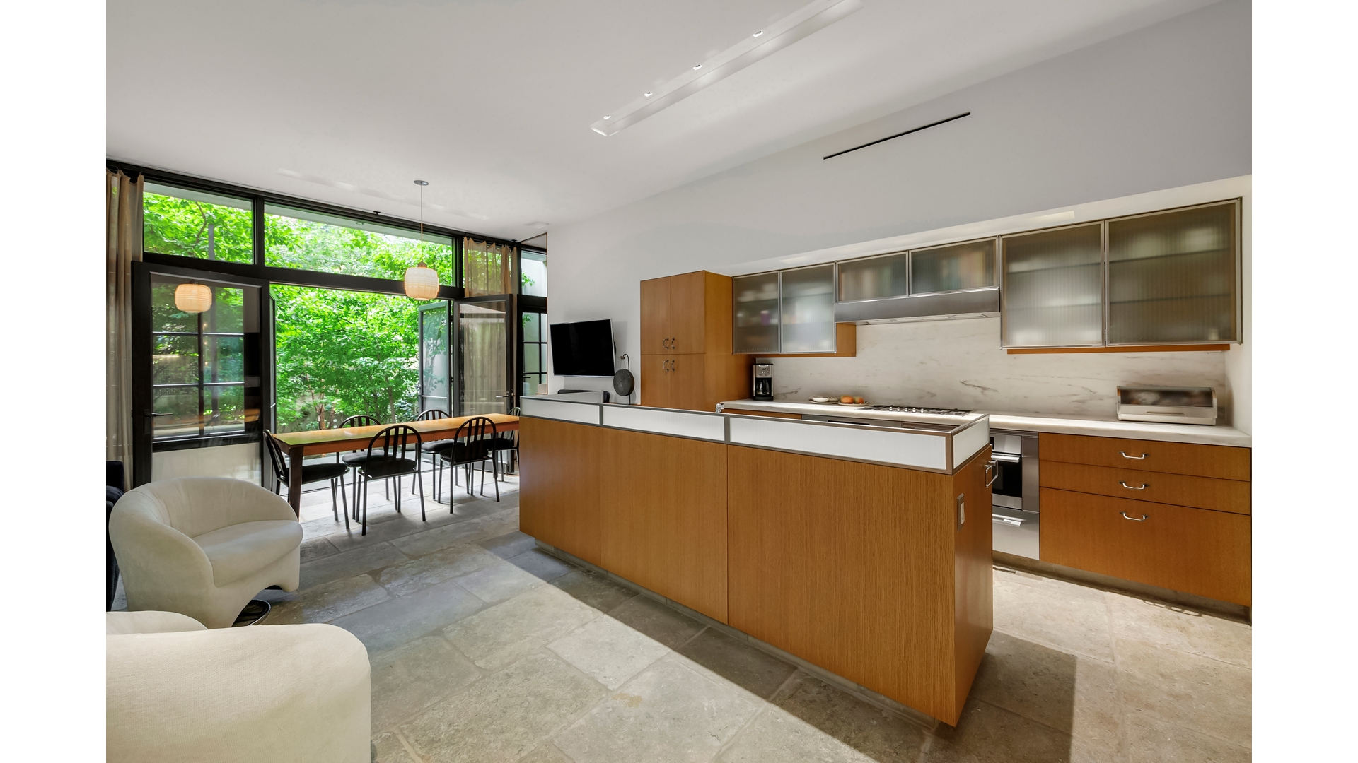 #5 photo, 22 E 94TH Street, 맨해튼 Carnegie Hill , NY 10128