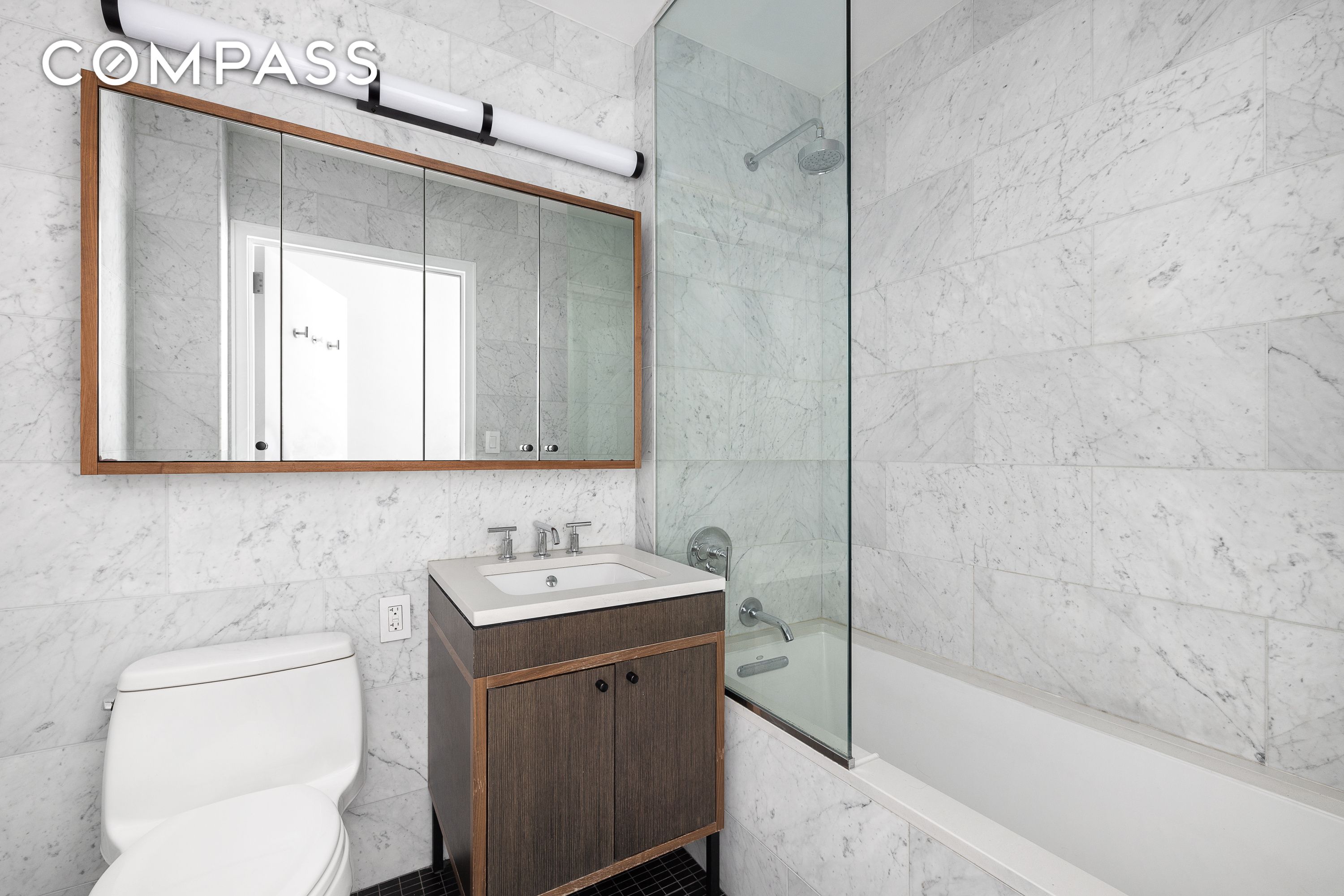 #5 photo, 184 Kent Avenue, 布鲁克林 威廉斯堡 Williamsburg , NY 11249