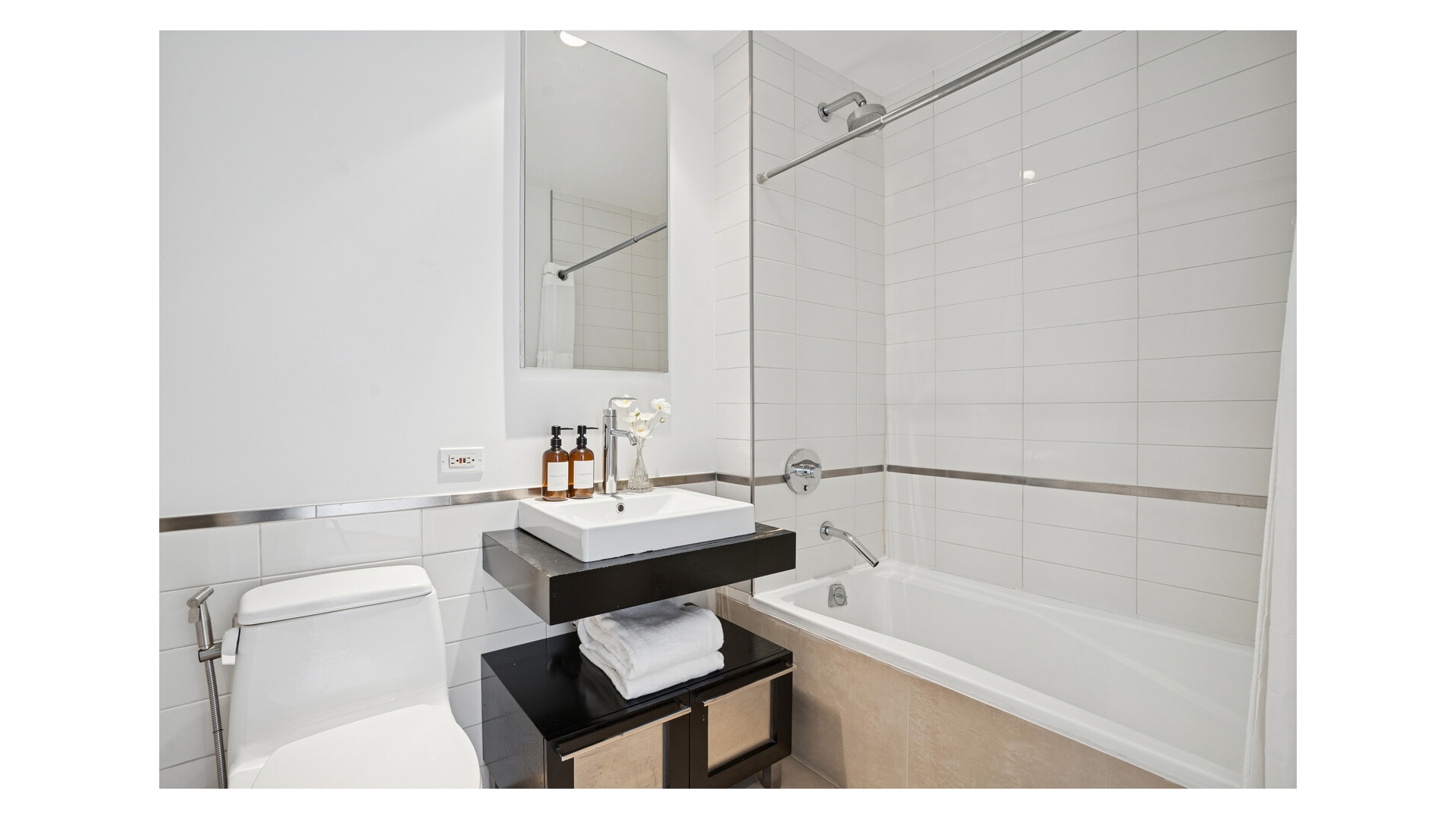 #10 photo, 163 W 18TH Street, 맨해튼 Chelsea , NY 10011