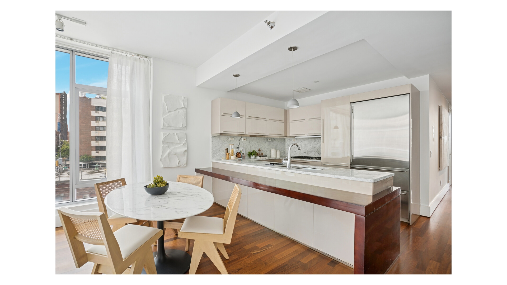 #5 photo, 163 W 18TH Street, Chelsea , NY 10011