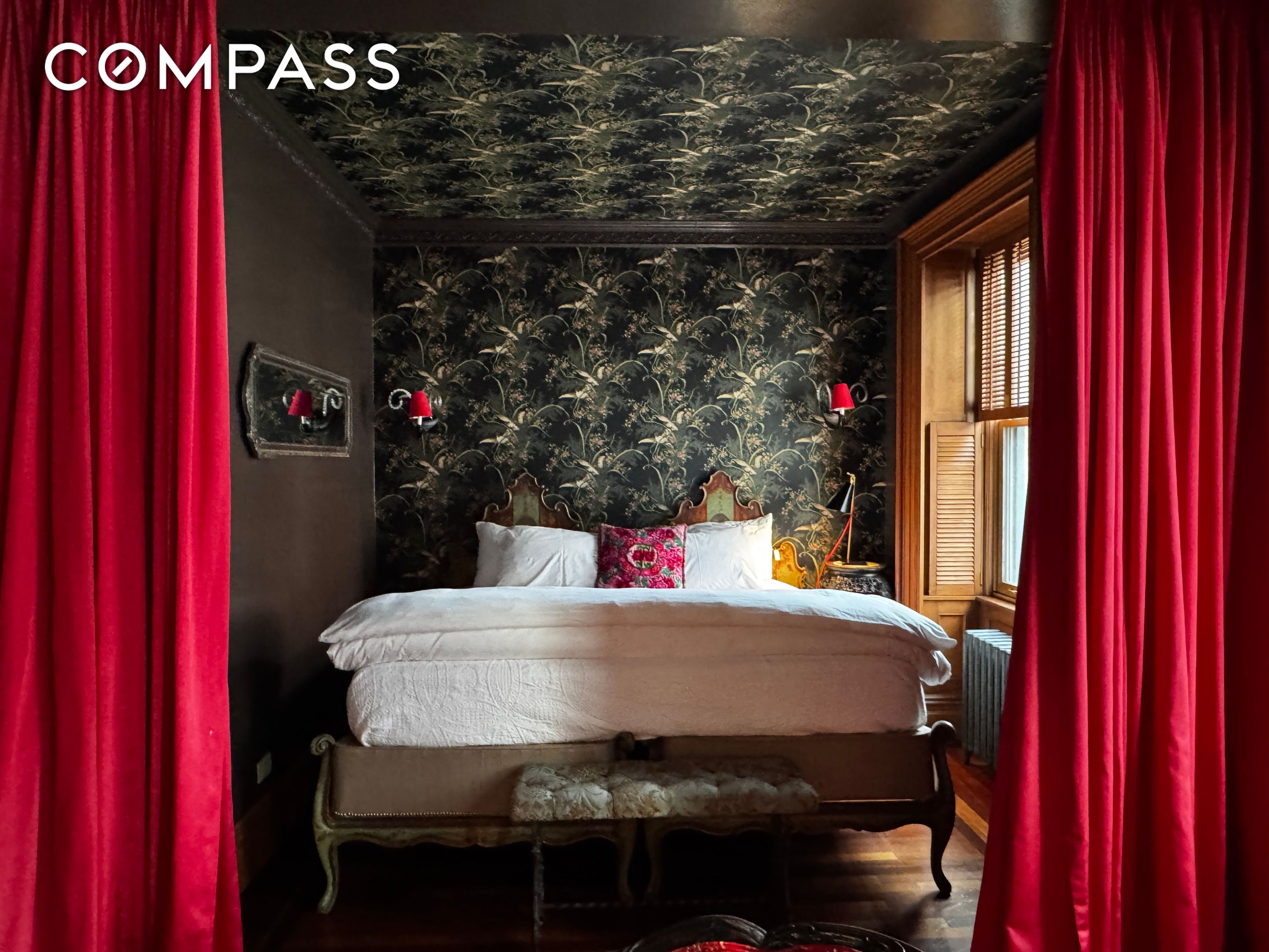 #4 photo, New York City, 맨해튼 Gramercy Park , NY 10003