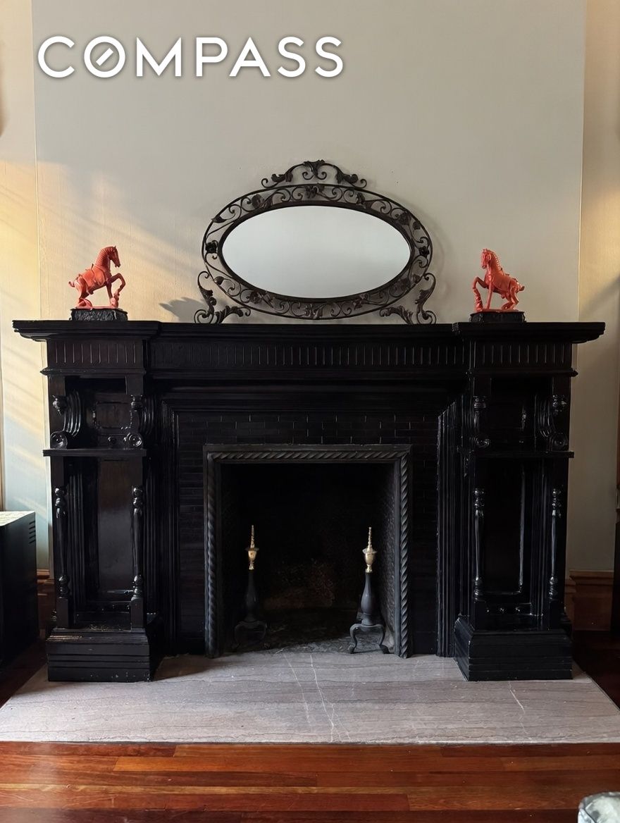 #5 photo, New York City, 맨해튼 Gramercy Park , NY 10003