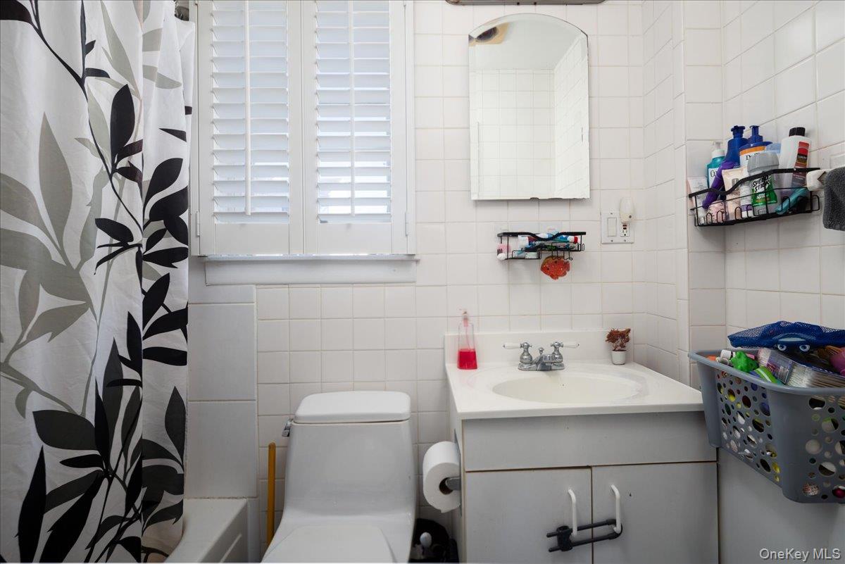 #7 photo, 404 Silver Lane, Нассау ‖ Oceanside , NY 11572