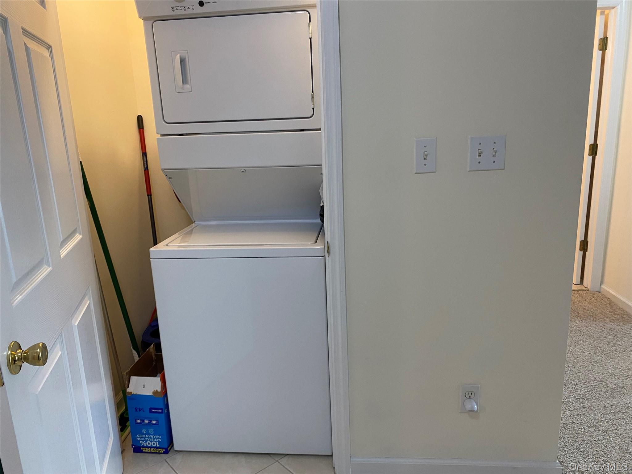 #9 photo, 7 Dominick Court, Lindenhurst , NY 11757