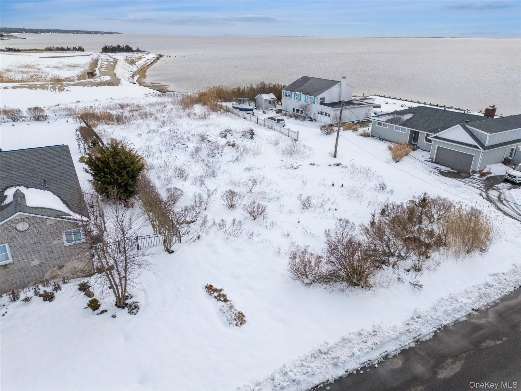 #7 photo, 499 Grove Avenue, Patchogue , NY 11772