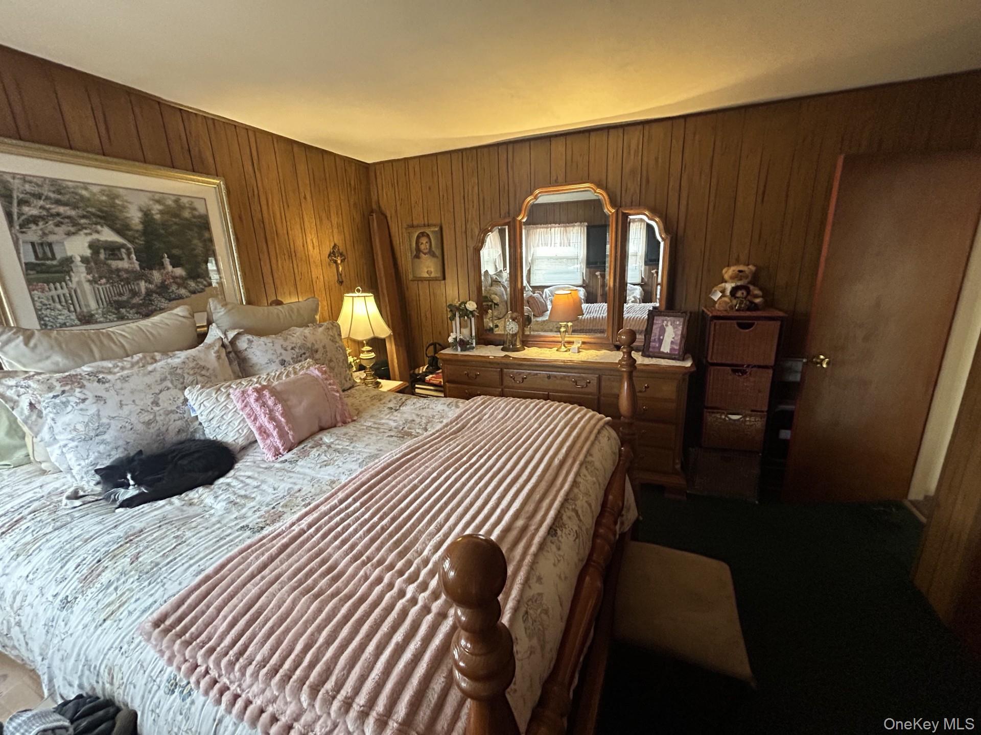 #12 photo, 119 Jefferson Street, East Islip , NY 11730