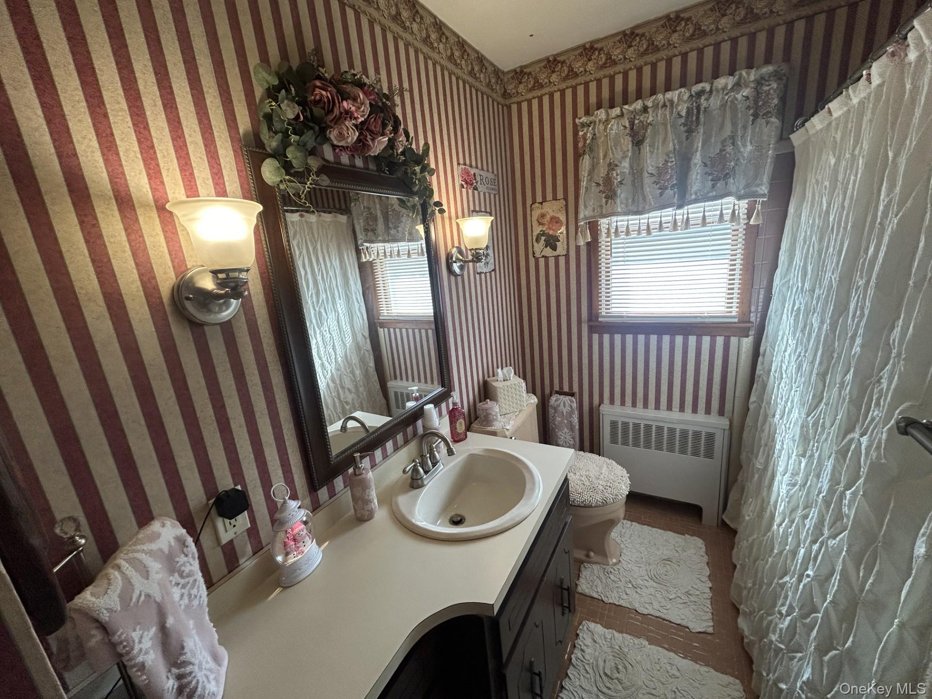 #14 photo, 119 Jefferson Street, East Islip , NY 11730