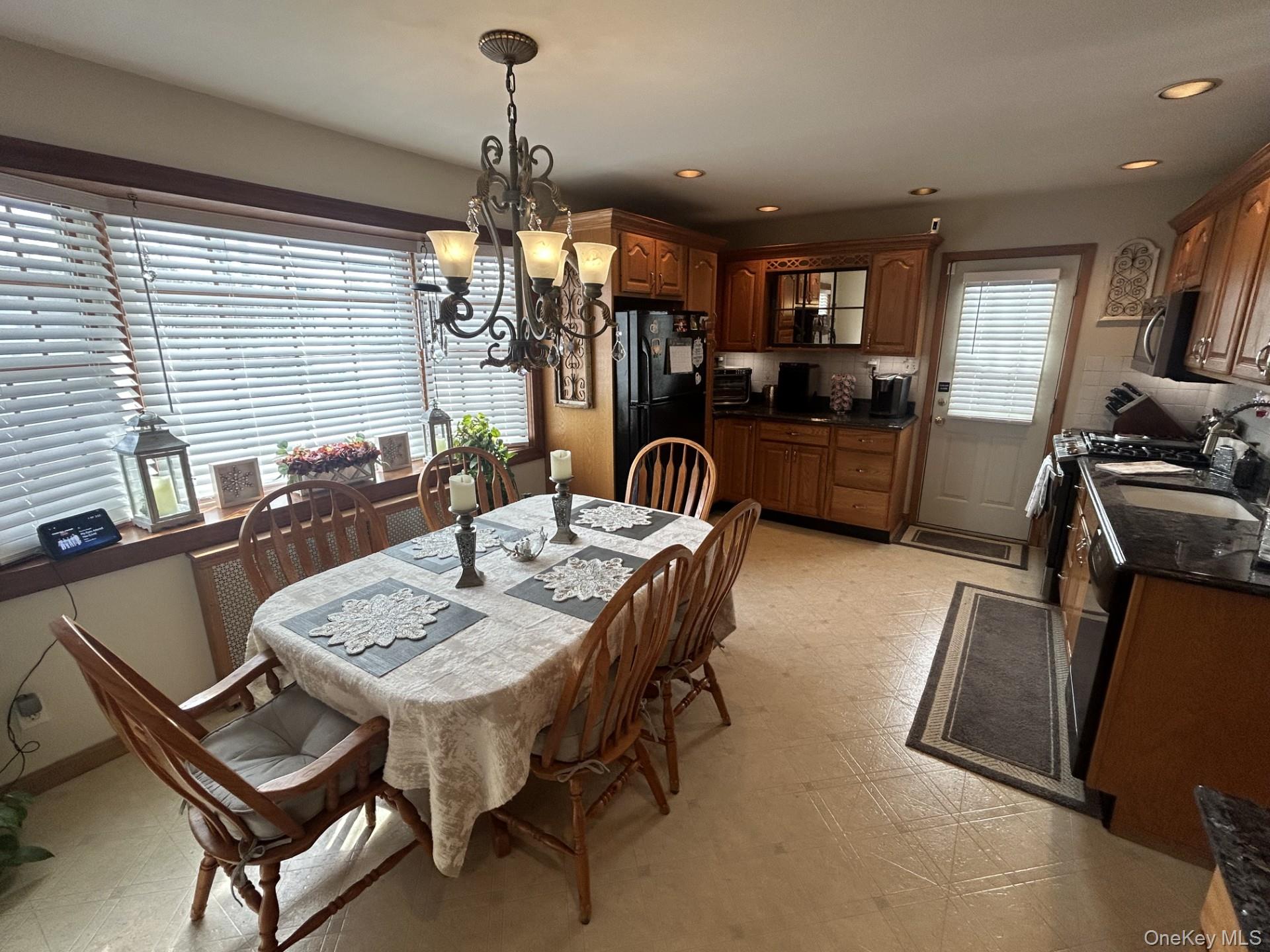 #9 photo, 119 Jefferson Street, East Islip , NY 11730