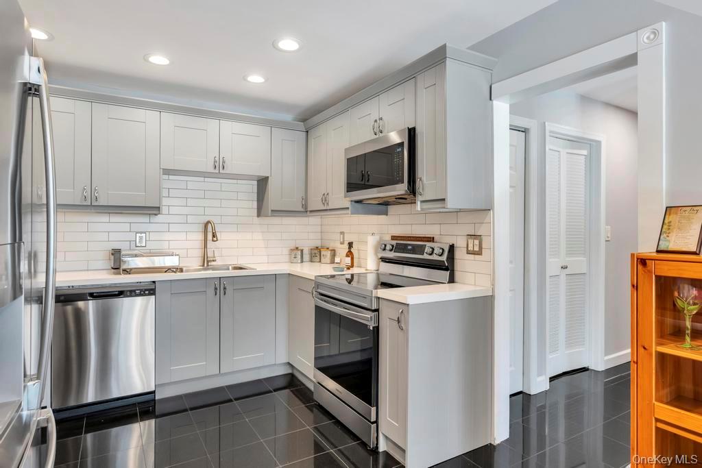 #12 photo, 114 Birchwood Road, Coram , NY 11727