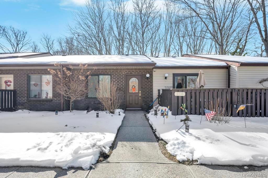 #4 photo, 114 Birchwood Road, Coram , NY 11727