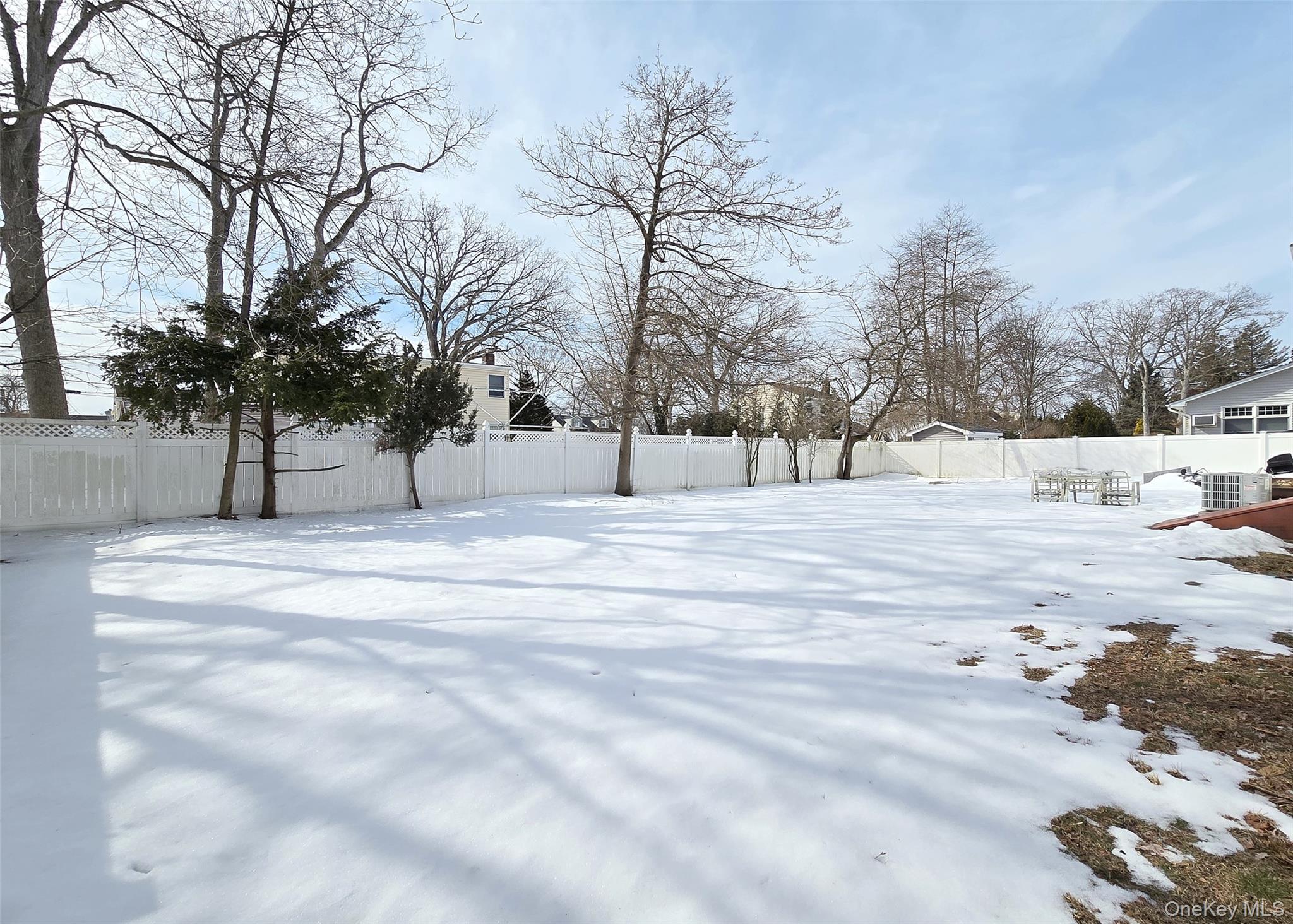 #17 photo, 214 Van Buren Street, West Babylon , NY 11704