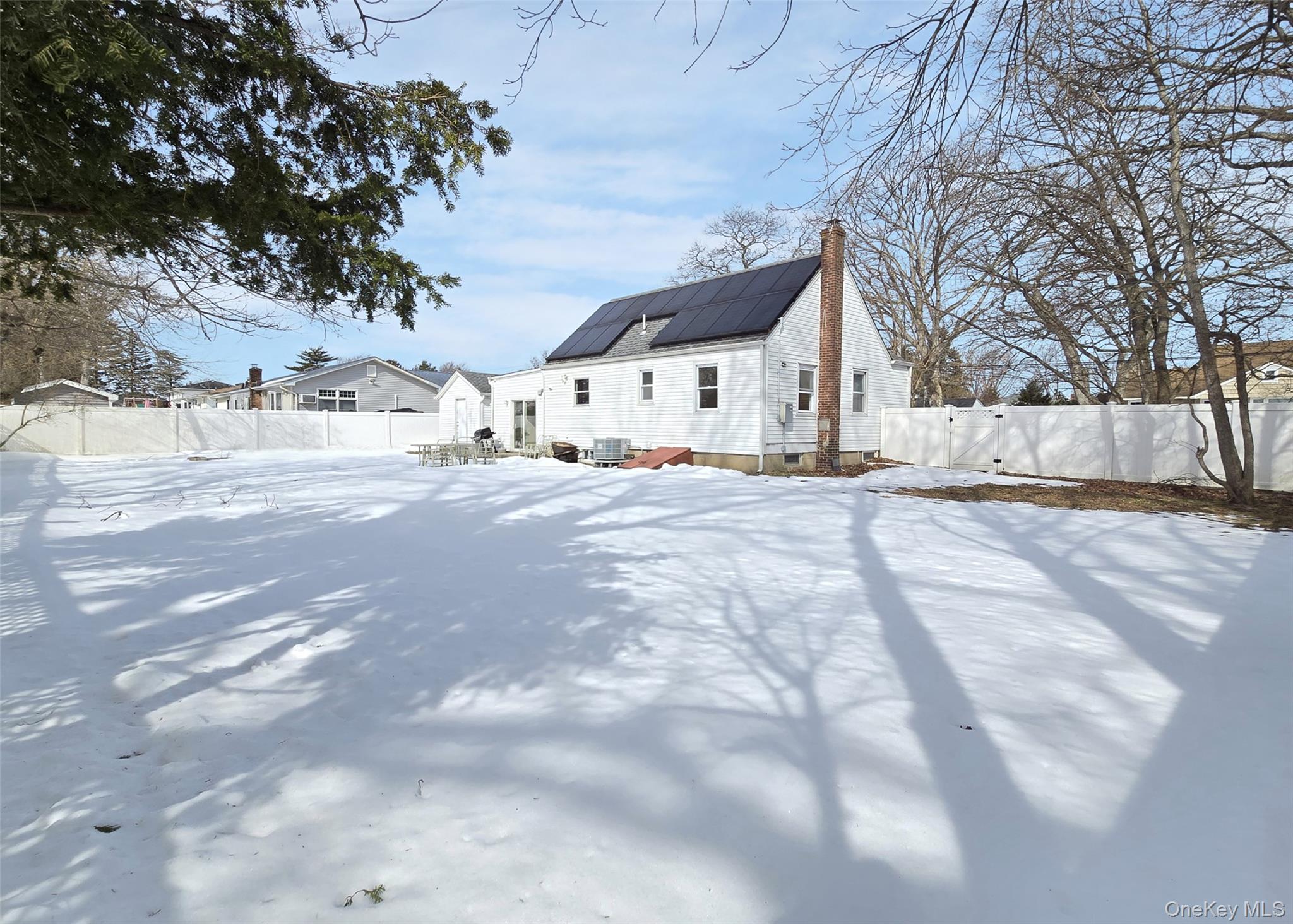 #18 photo, 214 Van Buren Street, West Babylon , NY 11704