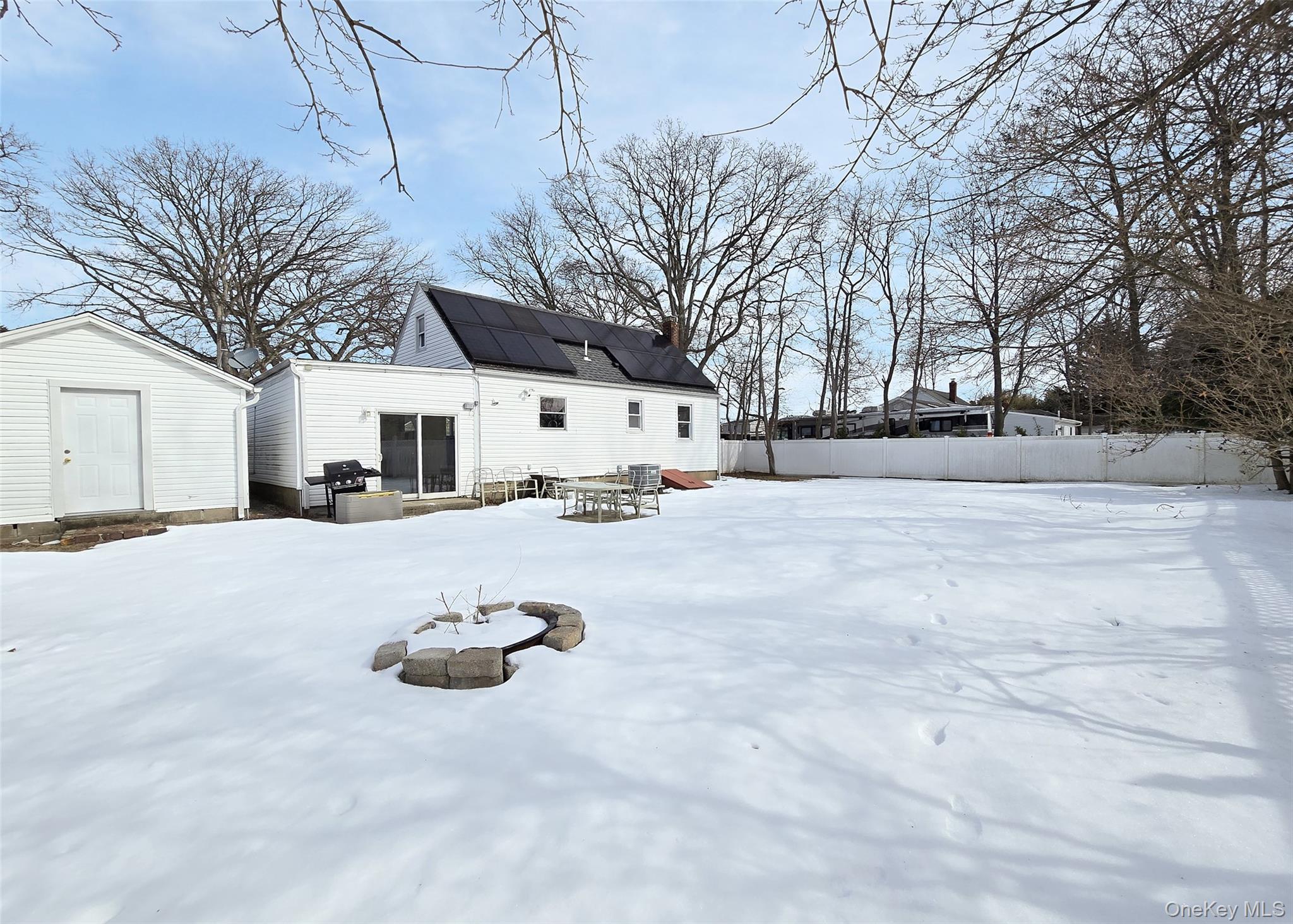 #19 photo, 214 Van Buren Street, West Babylon , NY 11704