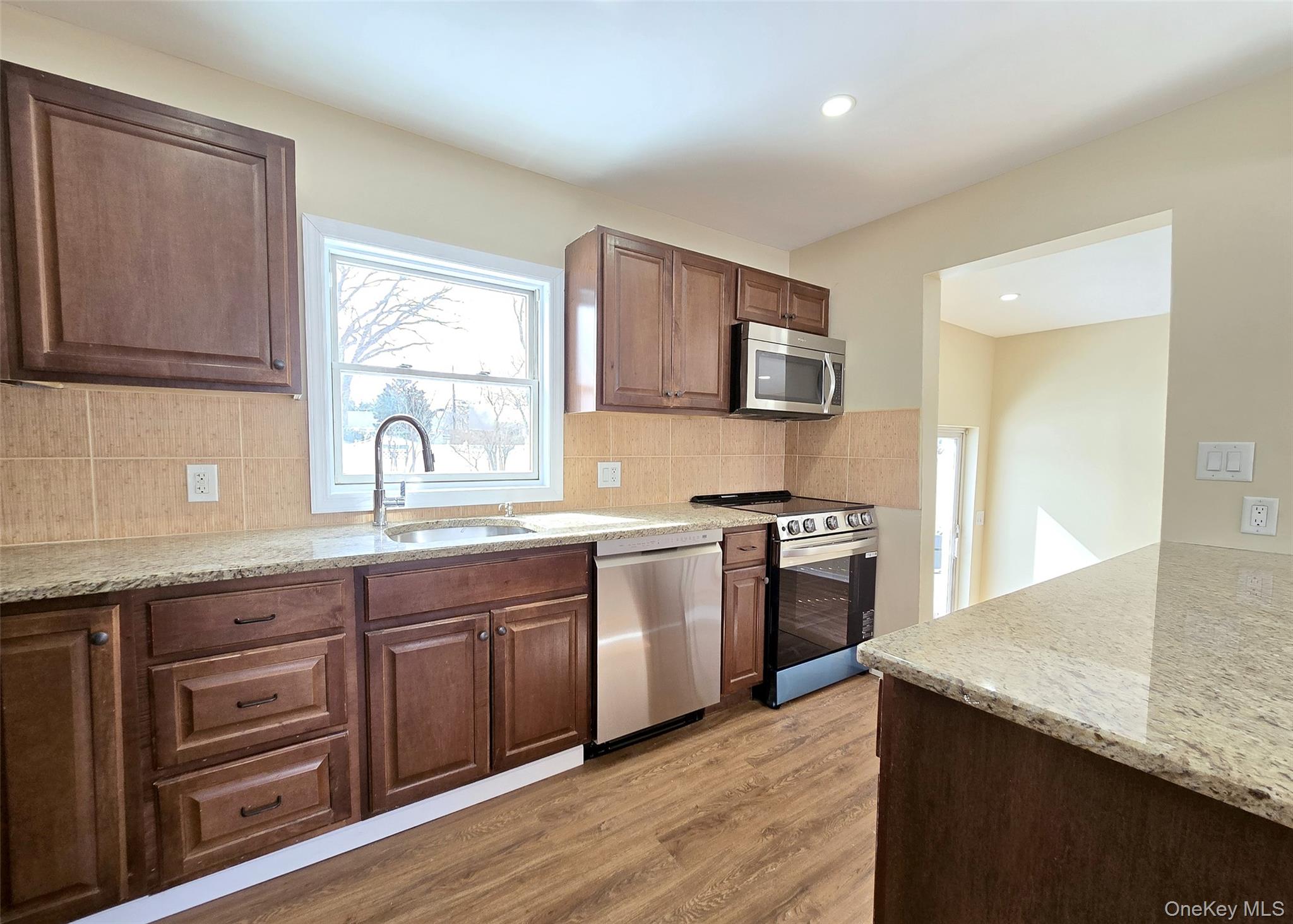 #6 photo, 214 Van Buren Street, West Babylon , NY 11704