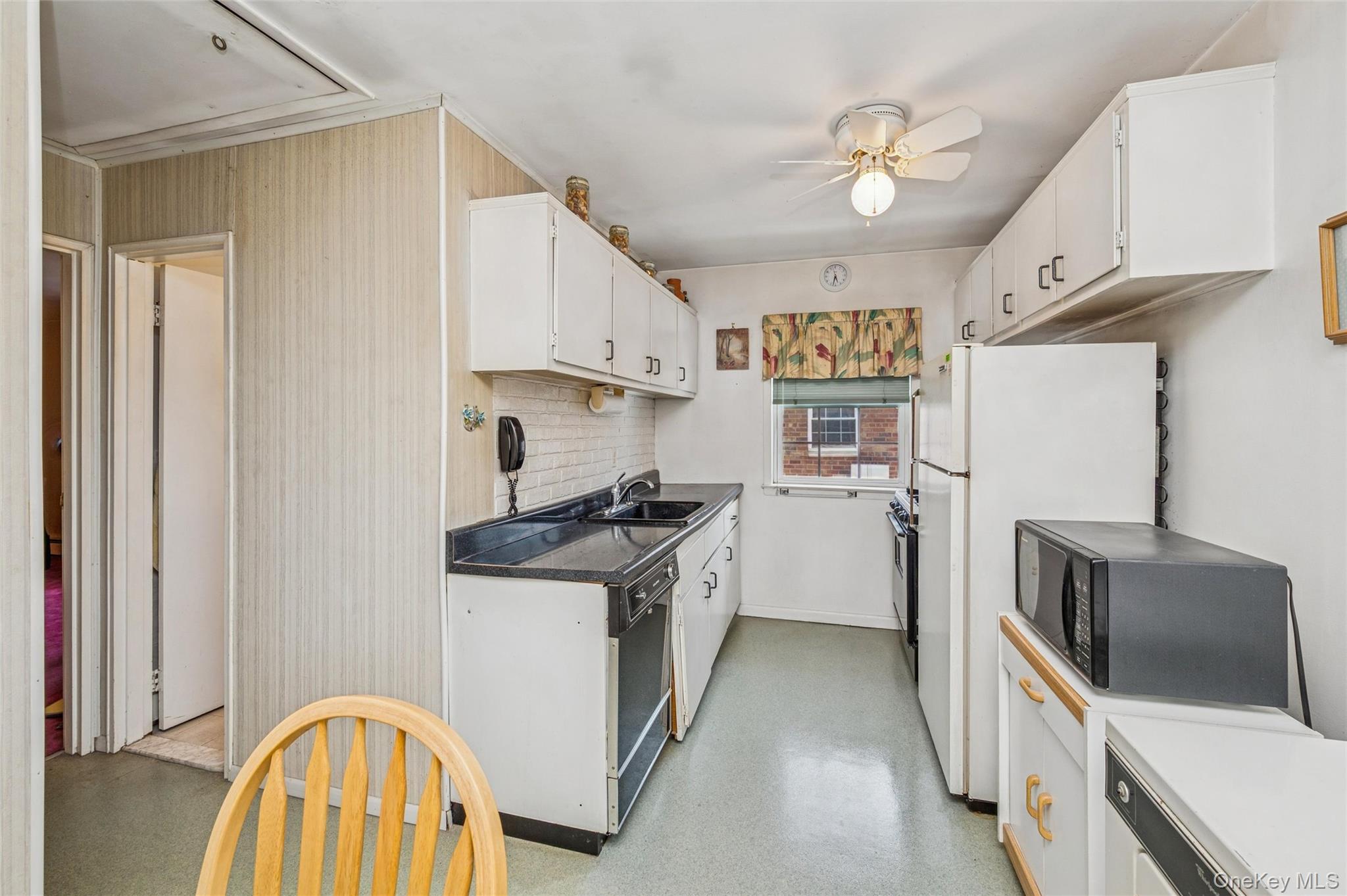 #10 photo, 2537 Jerusalem Avenue, מחוז נסאו North Bellmore , NY 11710