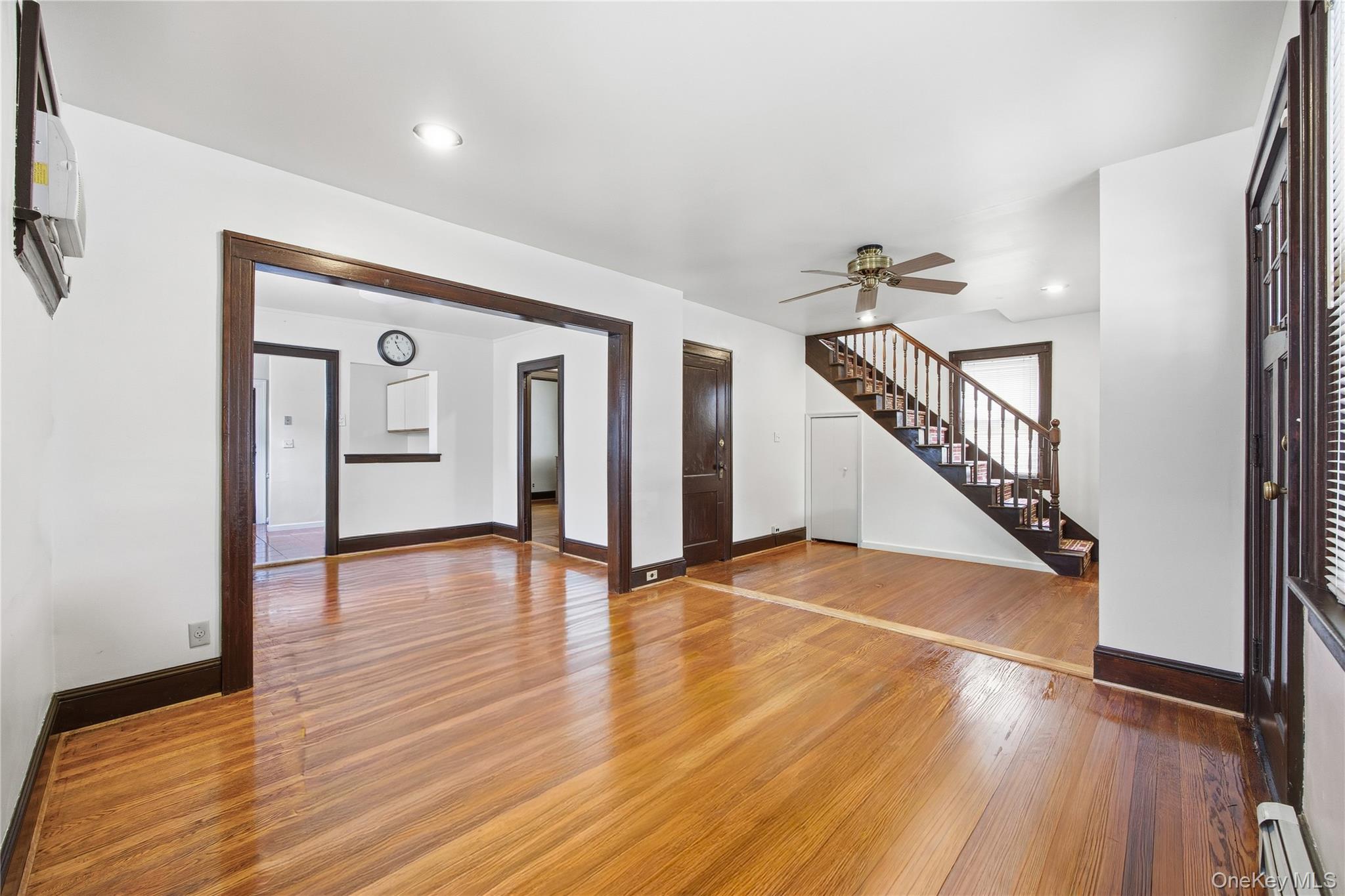 #2 photo, 8343 261st Street, Floral Park , NY 11004