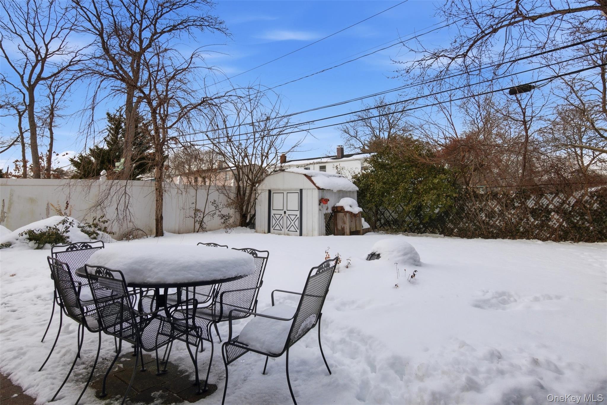 #16 photo, 26 Clarendon Street, Dix Hills , NY 11746