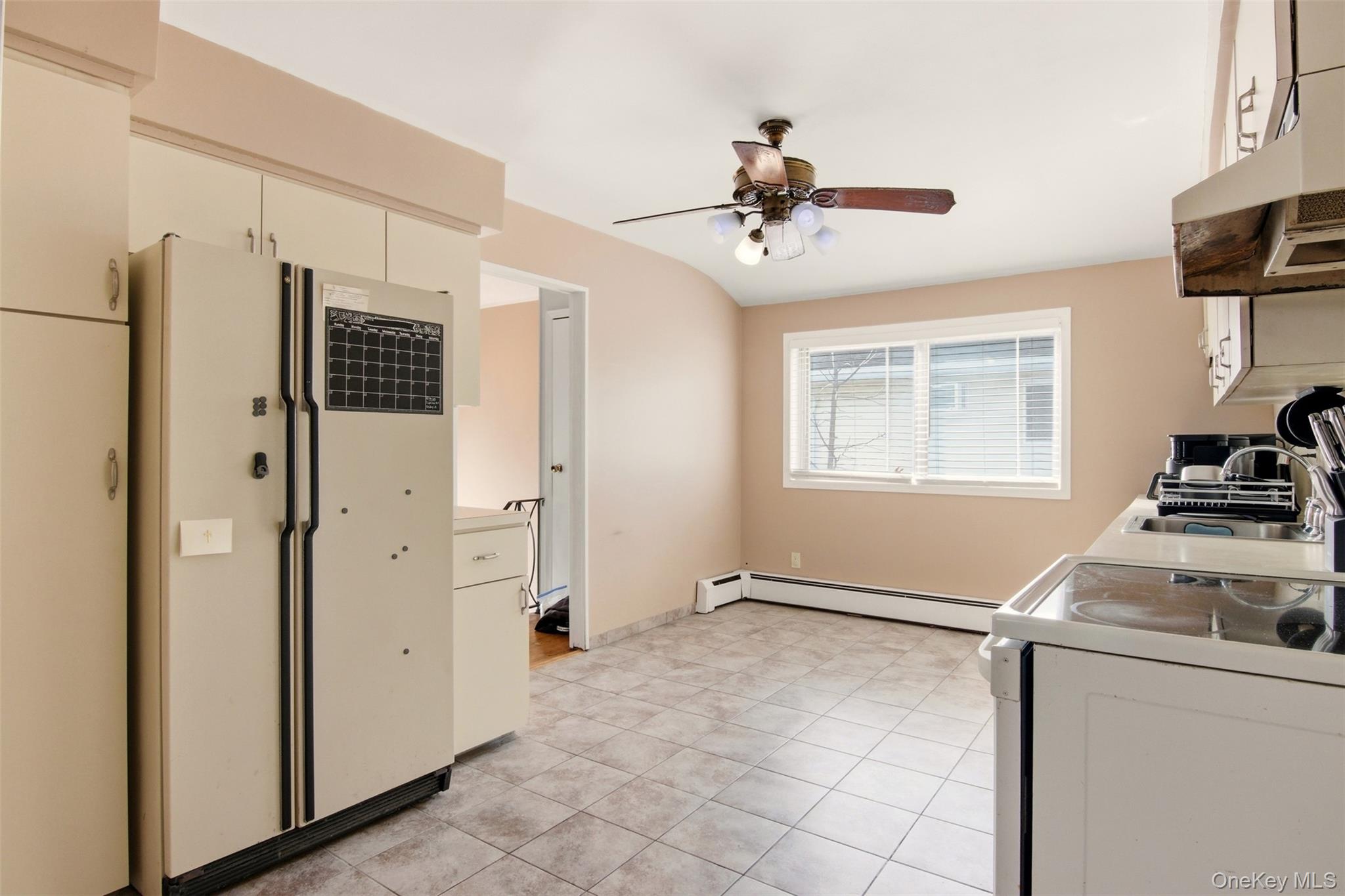 #4 photo, 26 Clarendon Street, Dix Hills , NY 11746