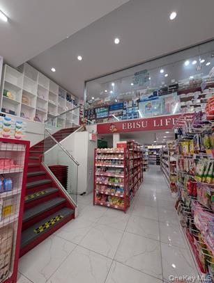 #6 photo, 40-48 Main Street, কুইন্‌স Flushing , NY 11354