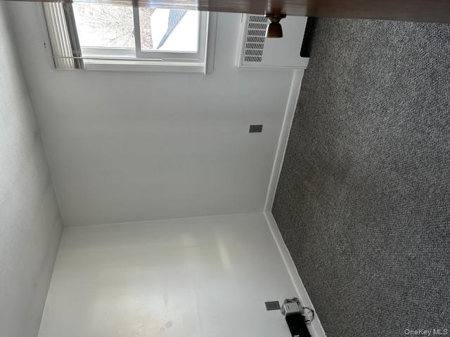 #5 photo, 27 Healy Street, সাফোক কাউন্টি South Huntington , NY 11743