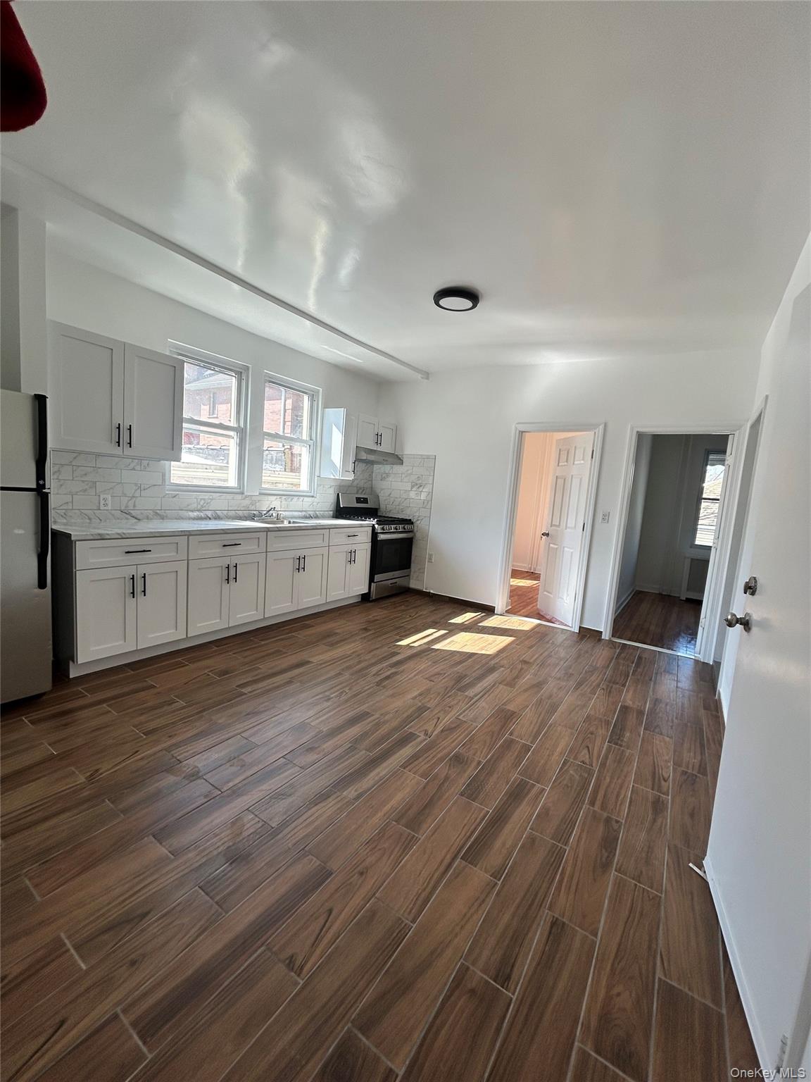 #2 photo, 1332 130th Street, कॉलेज पॉइंट College Point , NY 11356