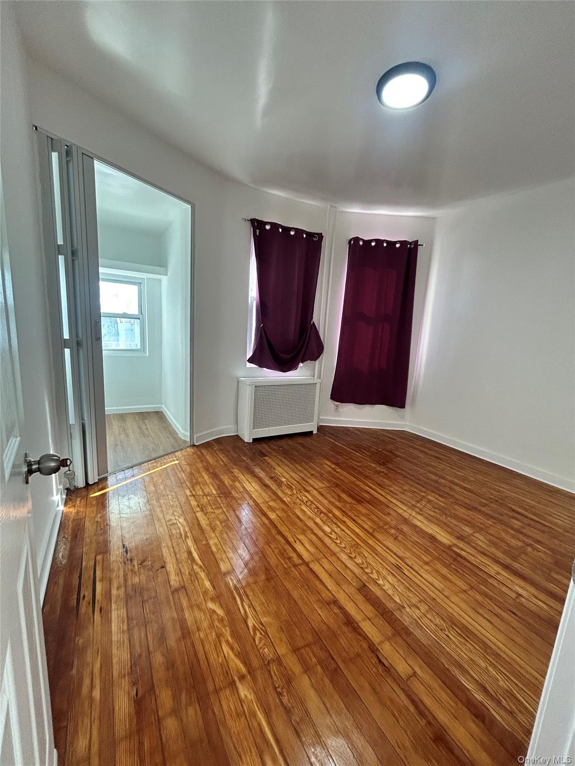 #3 photo, 1332 130th Street, कॉलेज पॉइंट College Point , NY 11356