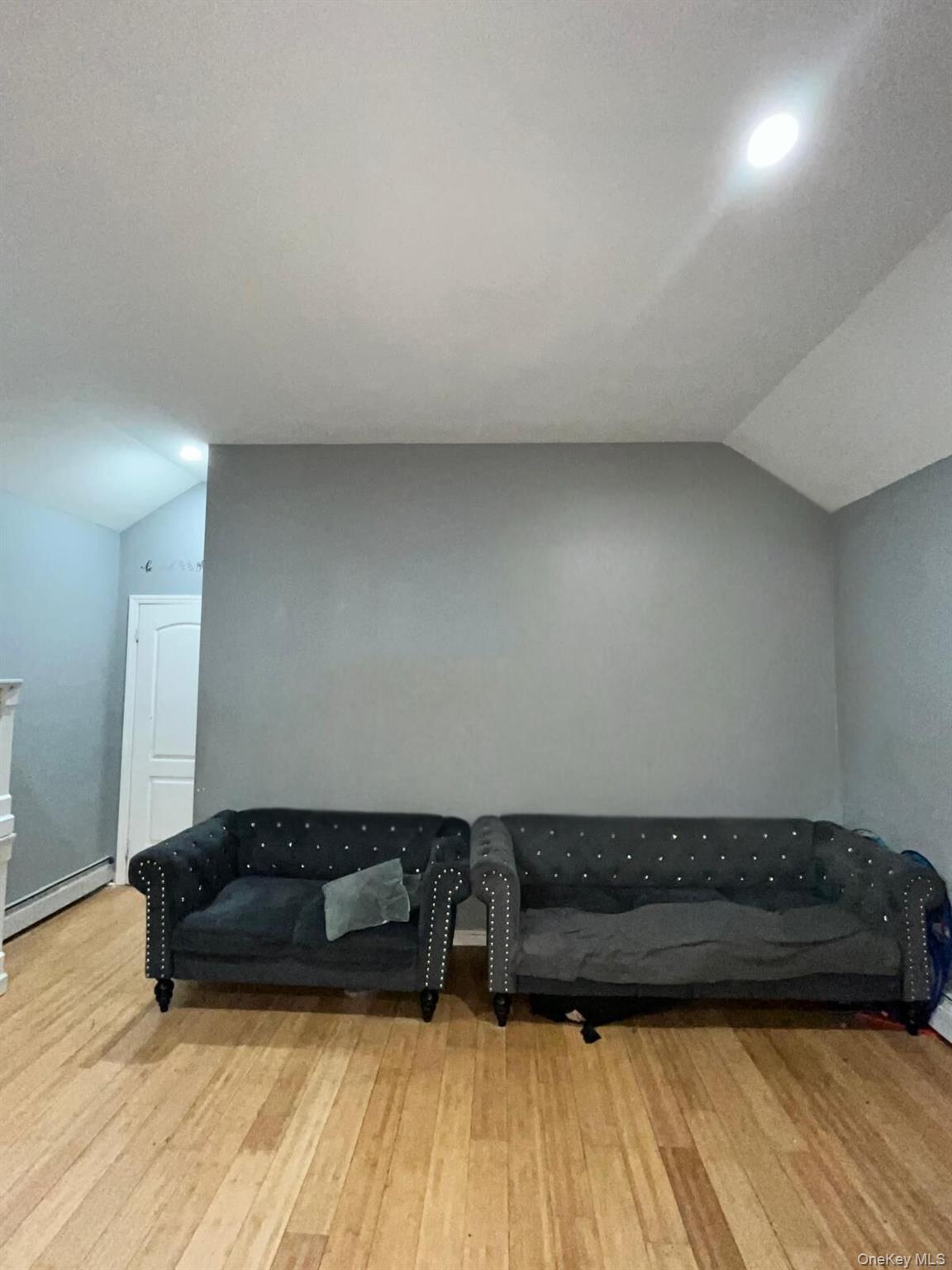 #3 photo, 1054 E 82nd Street, הברונקס Brooklyn , NY 11236