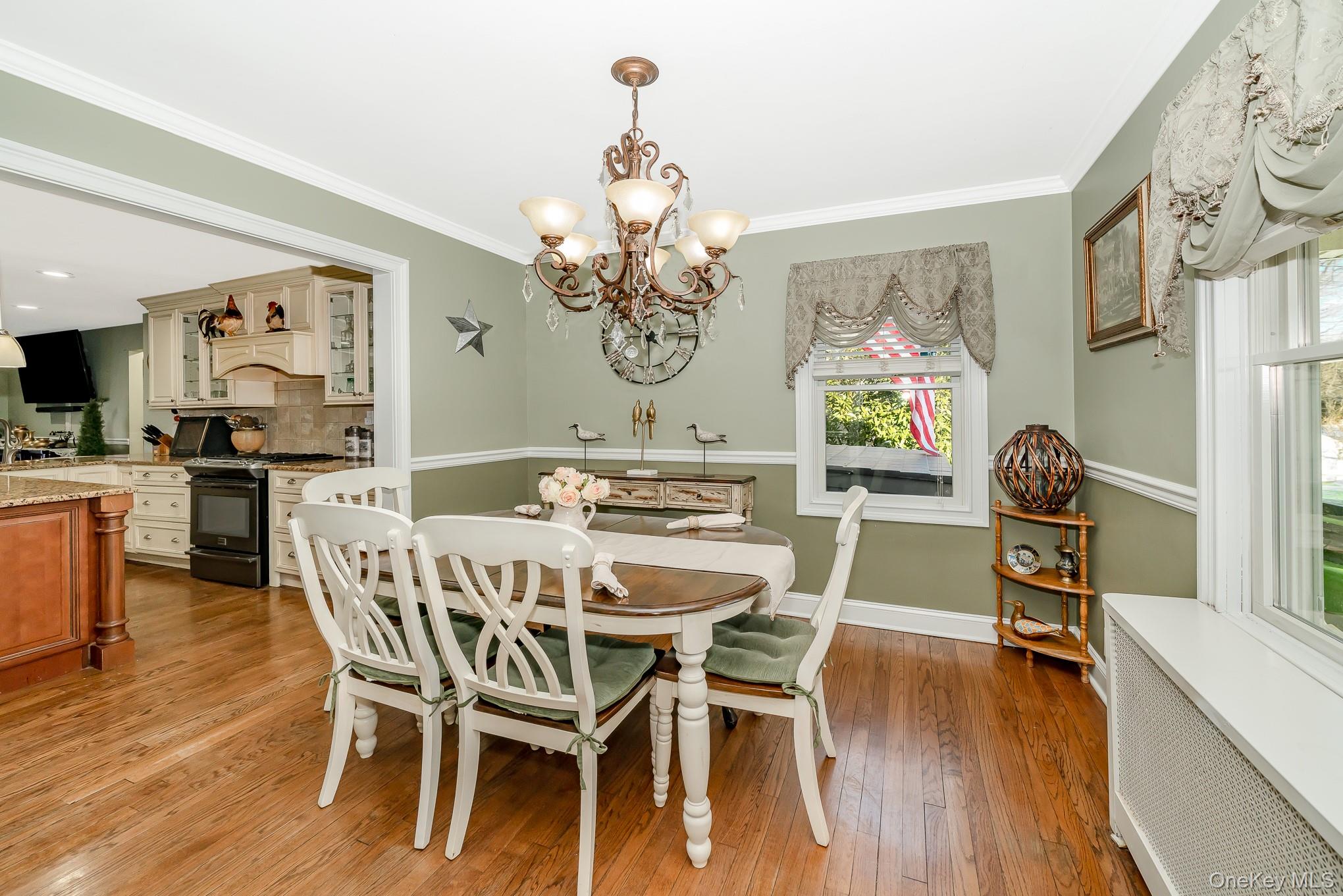 #7 photo, 25 Old Mill Road, 長島 Merrick , NY 11566