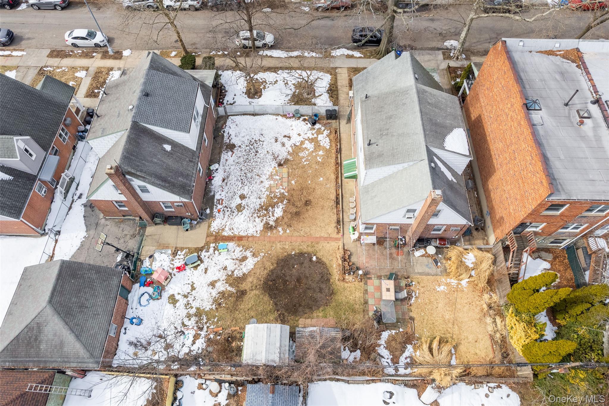 #5 photo, 47-49 194th Street, Flushing , NY 11358