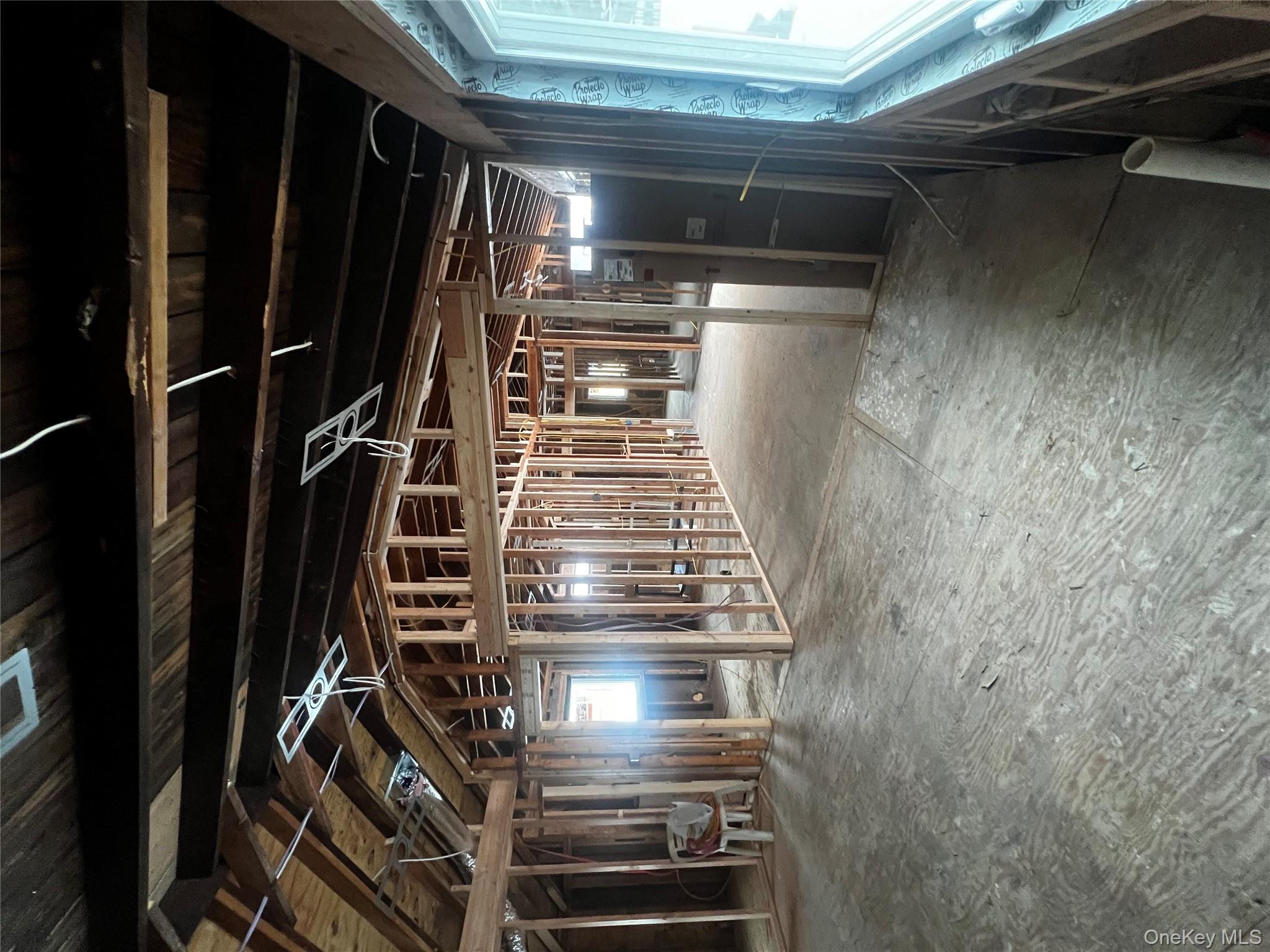 #10 photo, 547 Taylor Avenue, 롱 아일랜드 East Patchogue , NY 11772