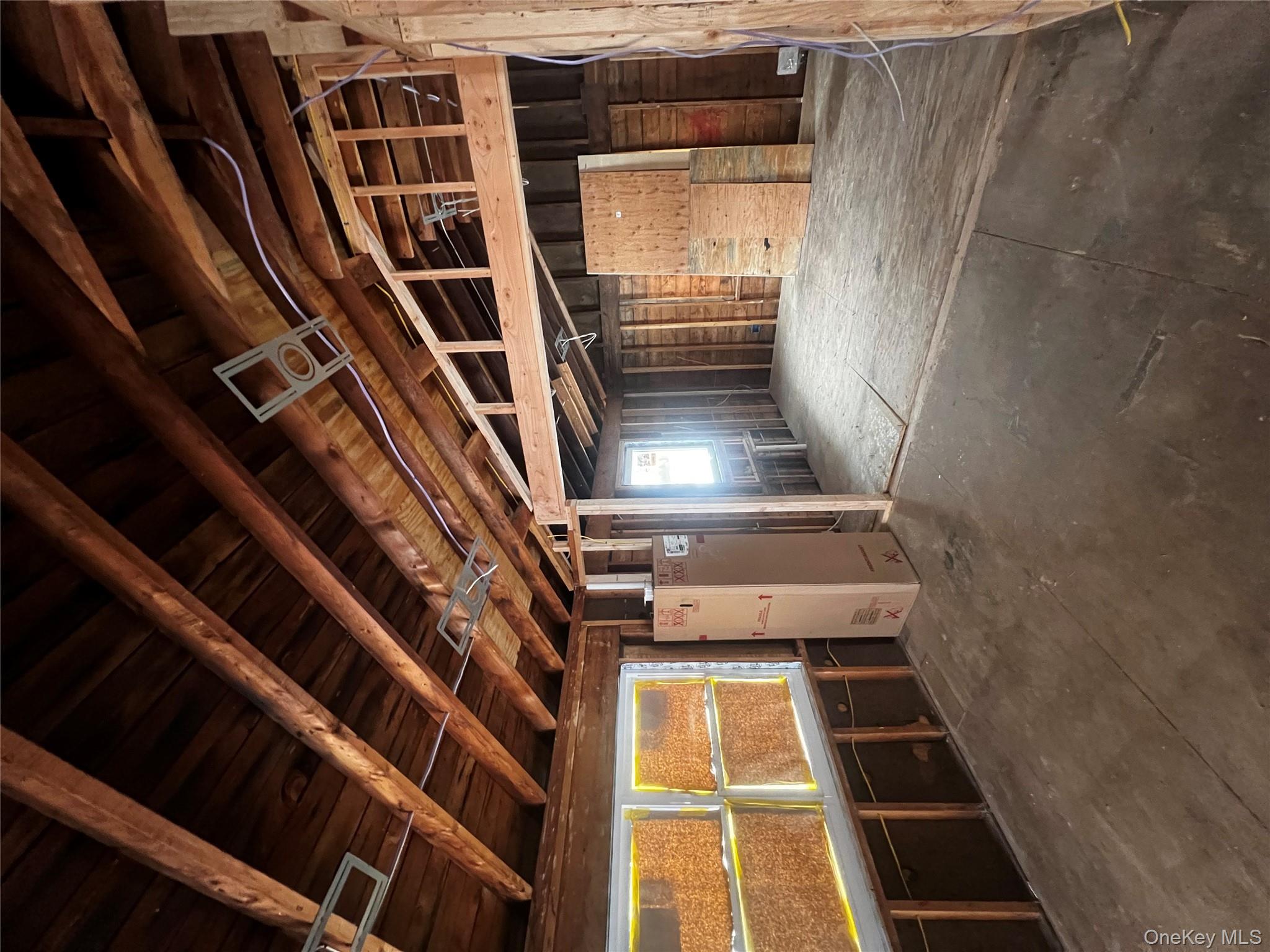 #12 photo, 547 Taylor Avenue, 롱 아일랜드 East Patchogue , NY 11772