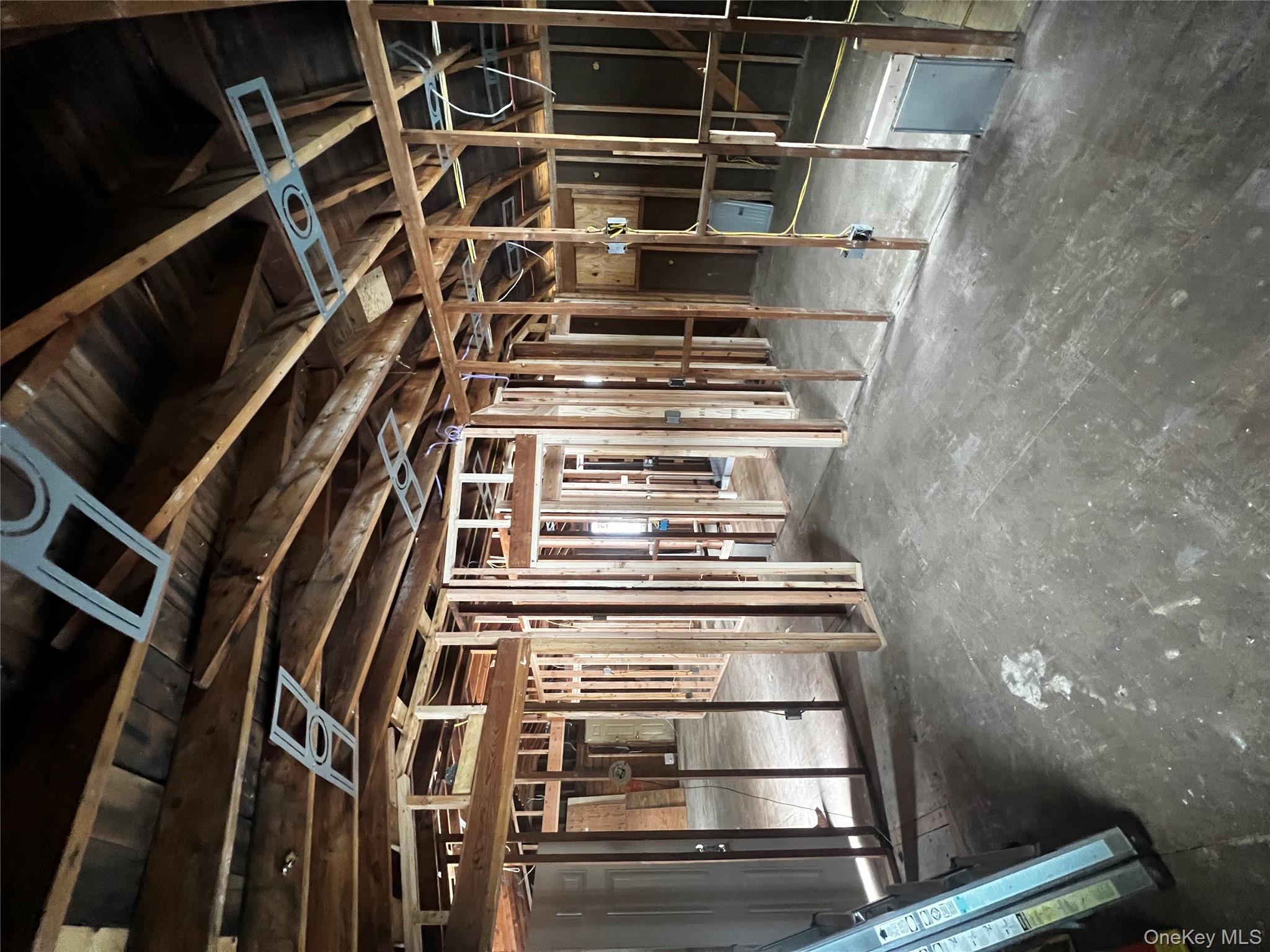 #17 photo, 547 Taylor Avenue, 롱 아일랜드 East Patchogue , NY 11772