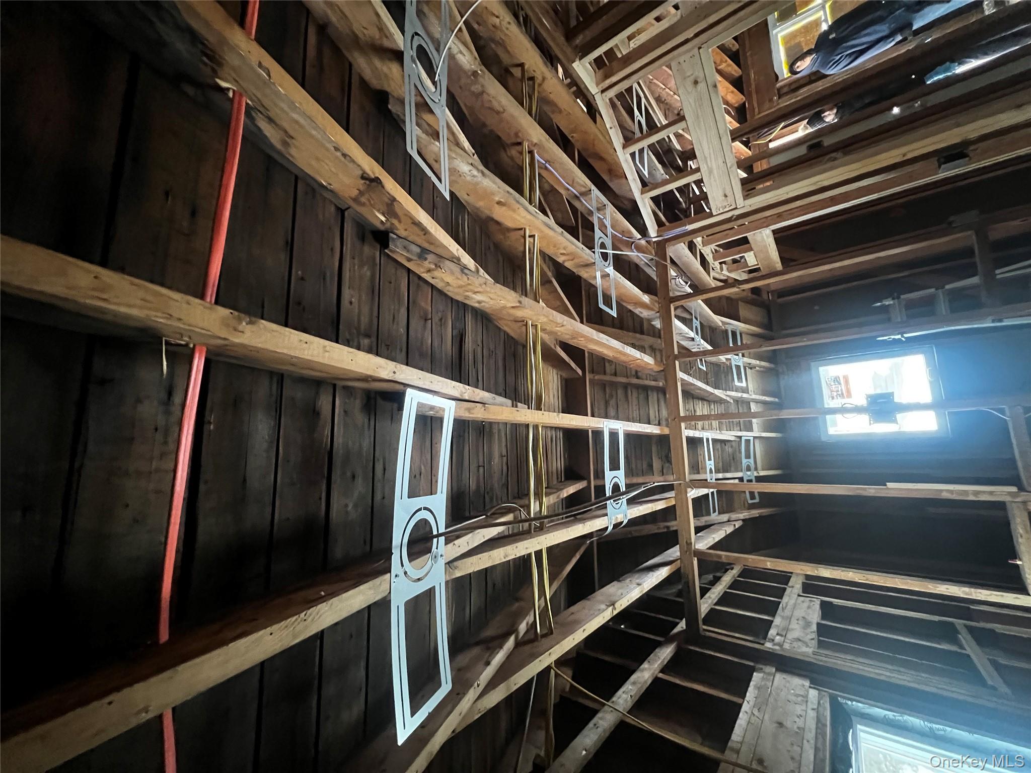 #20 photo, 547 Taylor Avenue, 롱 아일랜드 East Patchogue , NY 11772