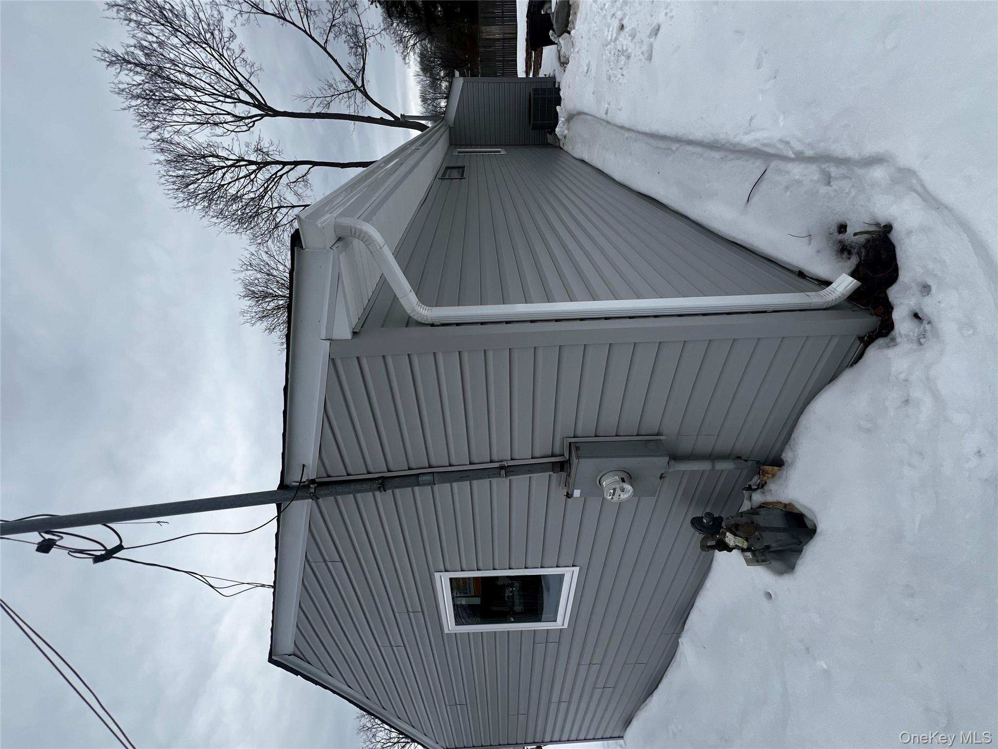 #6 photo, 547 Taylor Avenue, 롱 아일랜드 East Patchogue , NY 11772